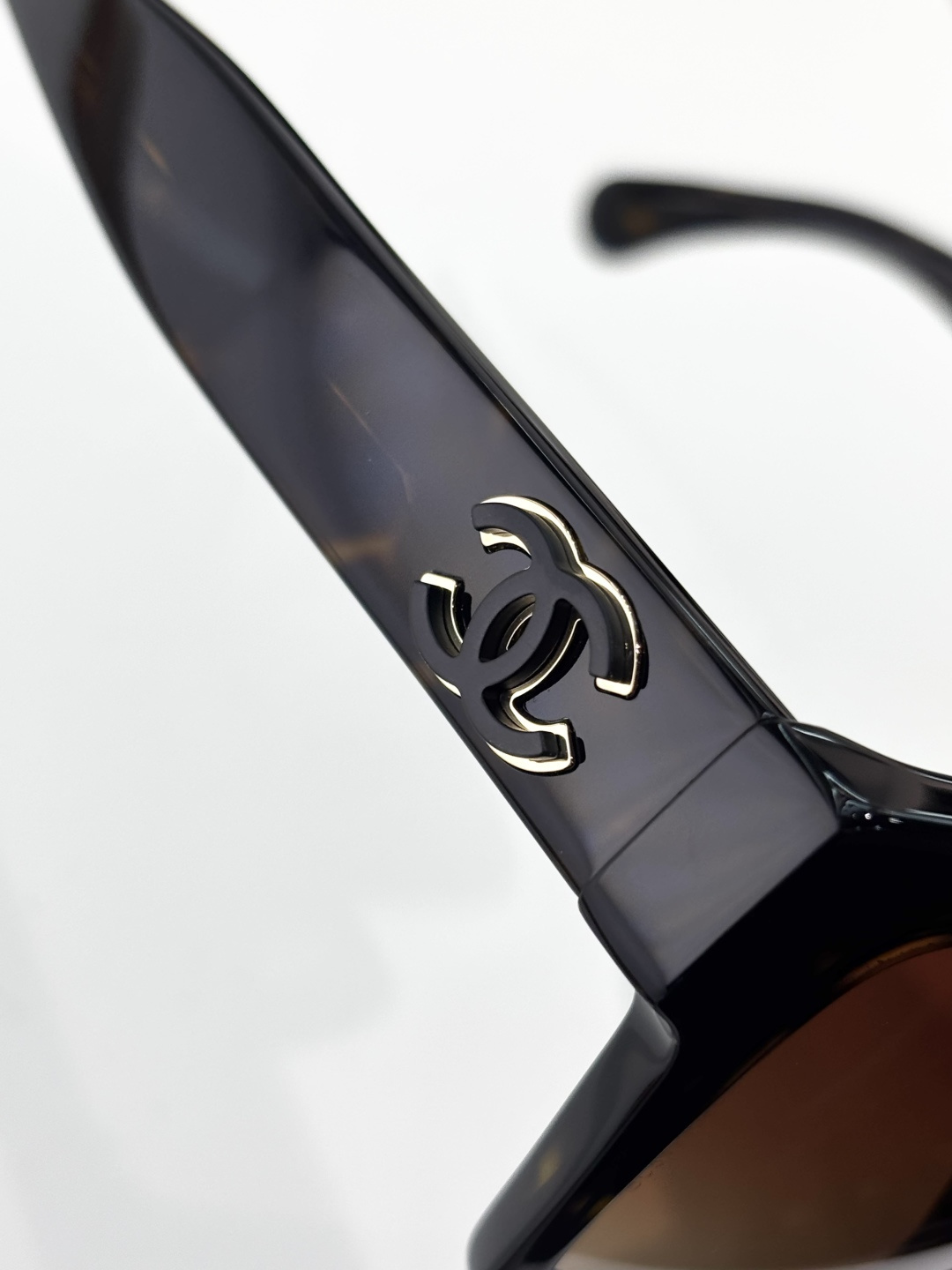 Chanel Luxury Square Polarized Sunglasses - Women's UV Protection