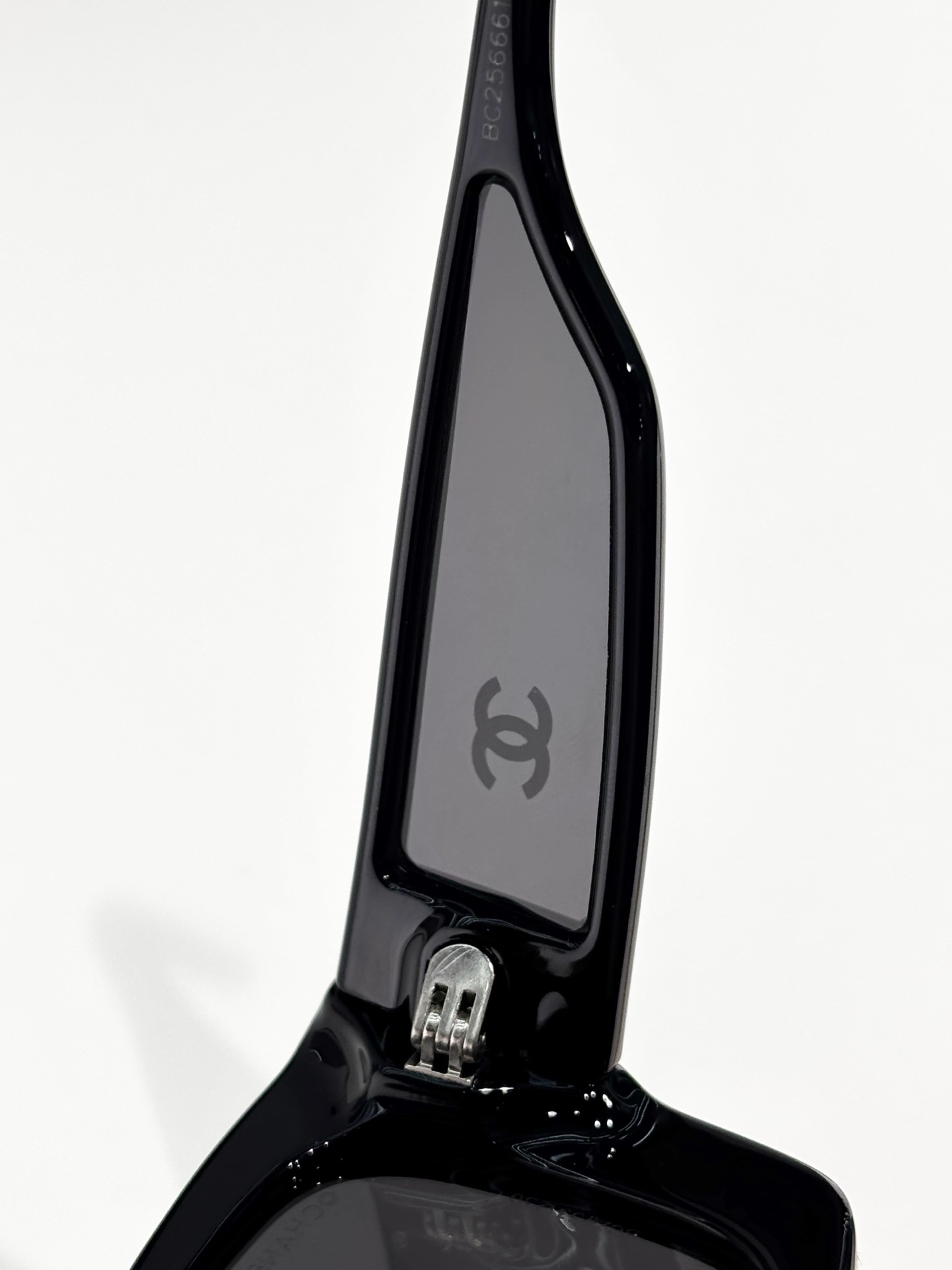 Chanel Luxury Black Butterfly Sunglasses for Women with CC Logo