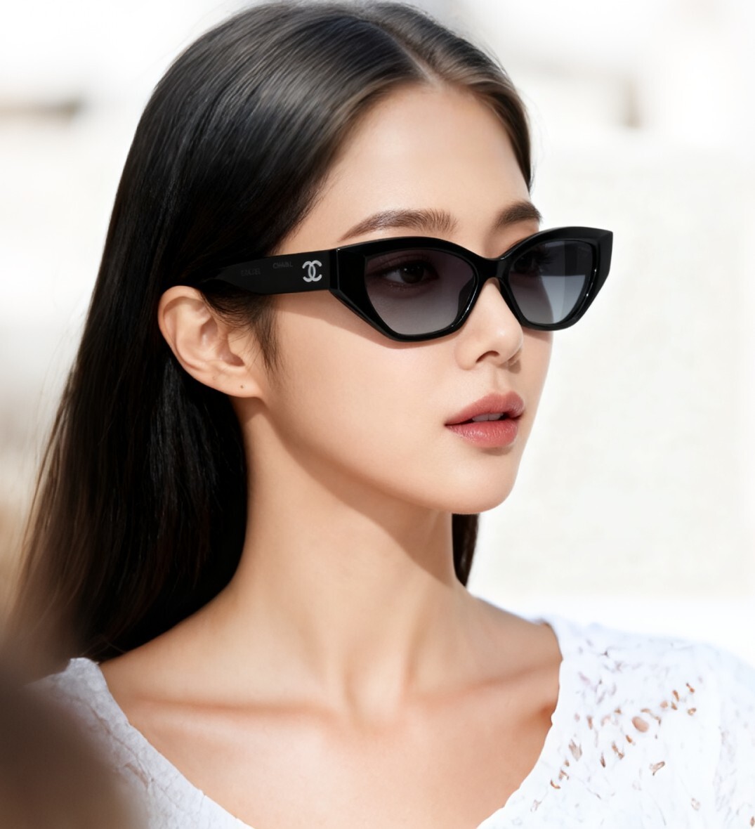 Chanel Luxury Black Cat-Eye Sunglasses with Gradient Lenses