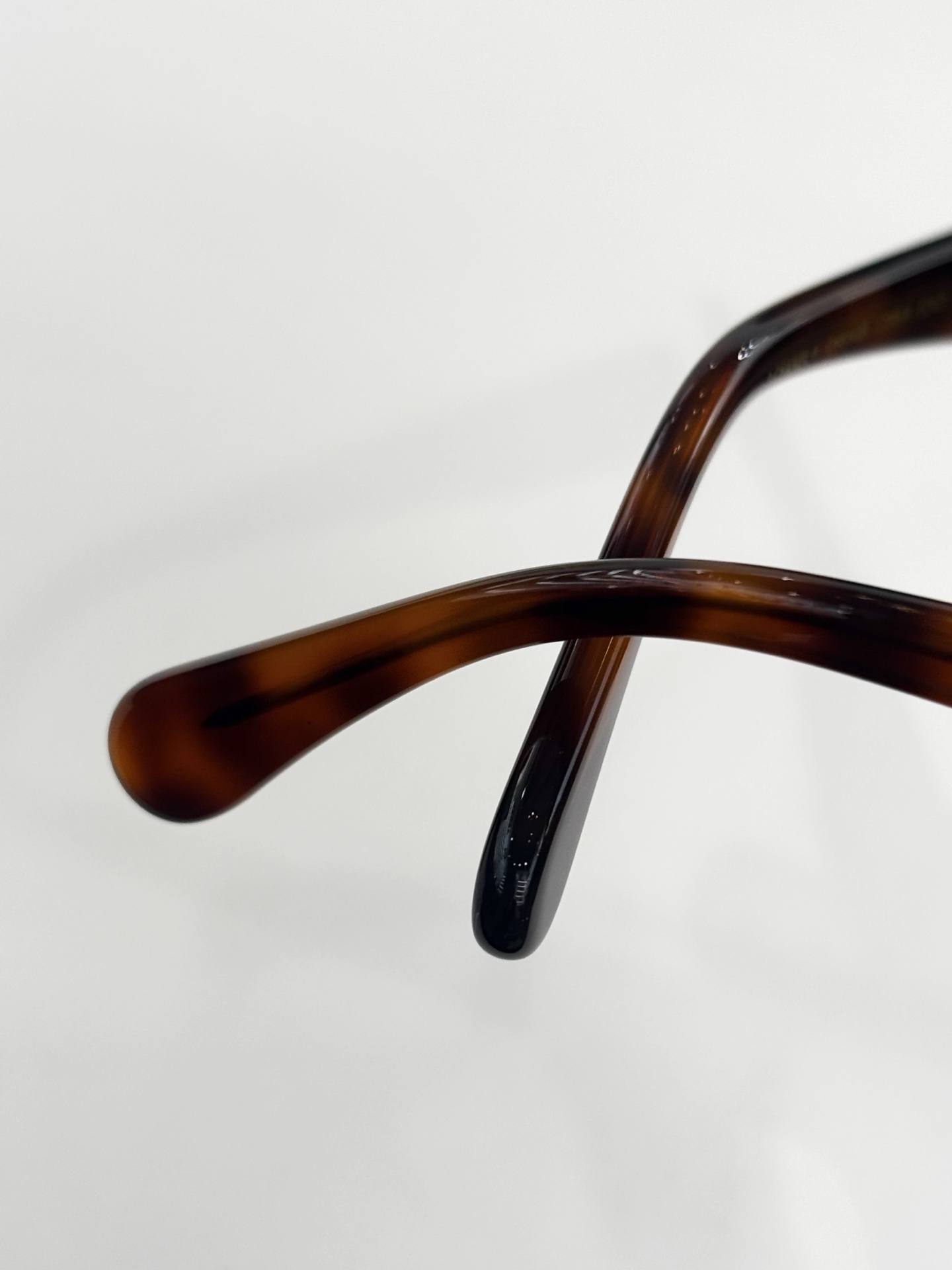 Elegant Oversized Square Sunglasses for Women - Luxury Designer Style