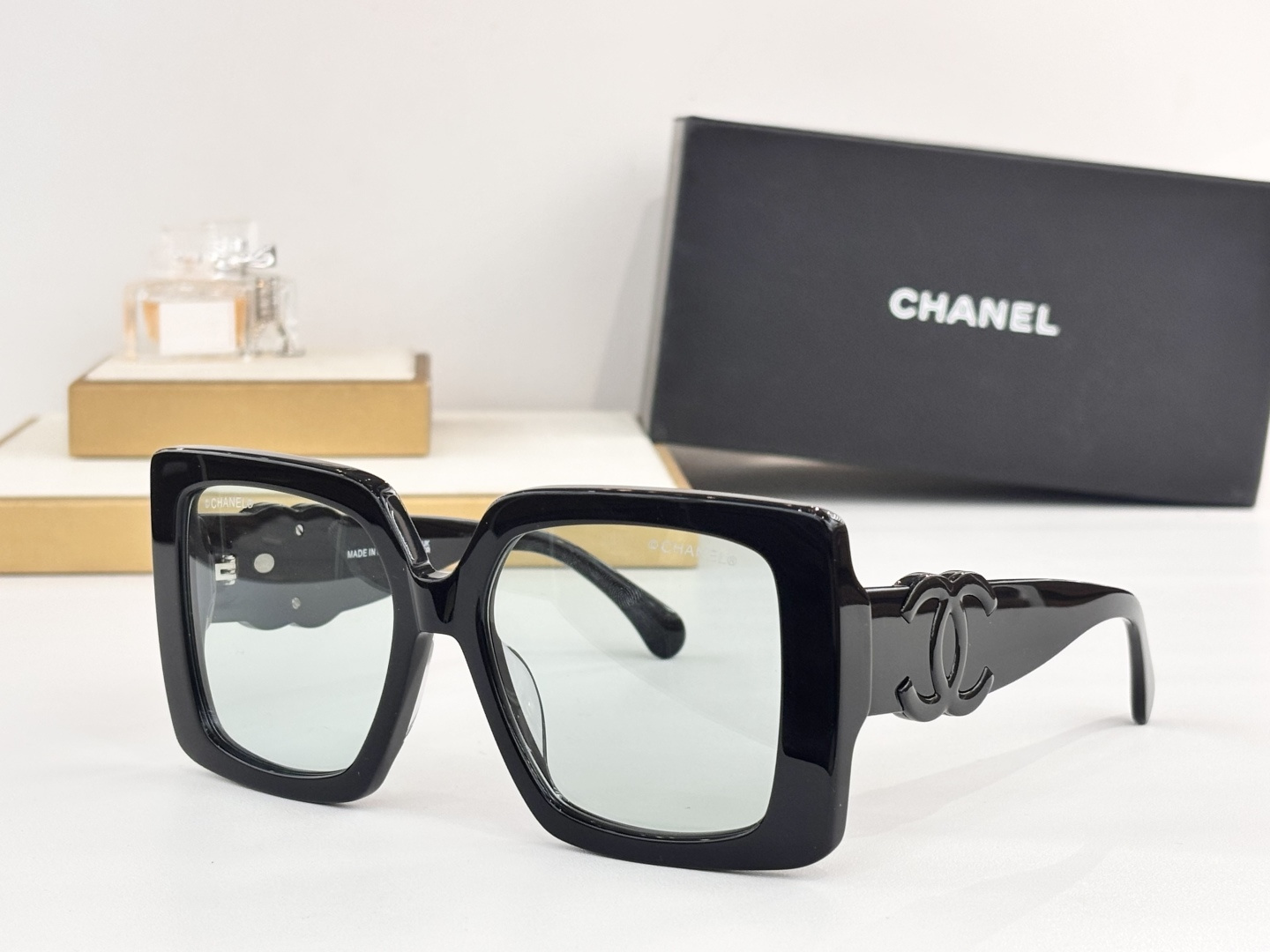 Chanel Luxury Oversized Square Sunglasses with Iconic CC Logo