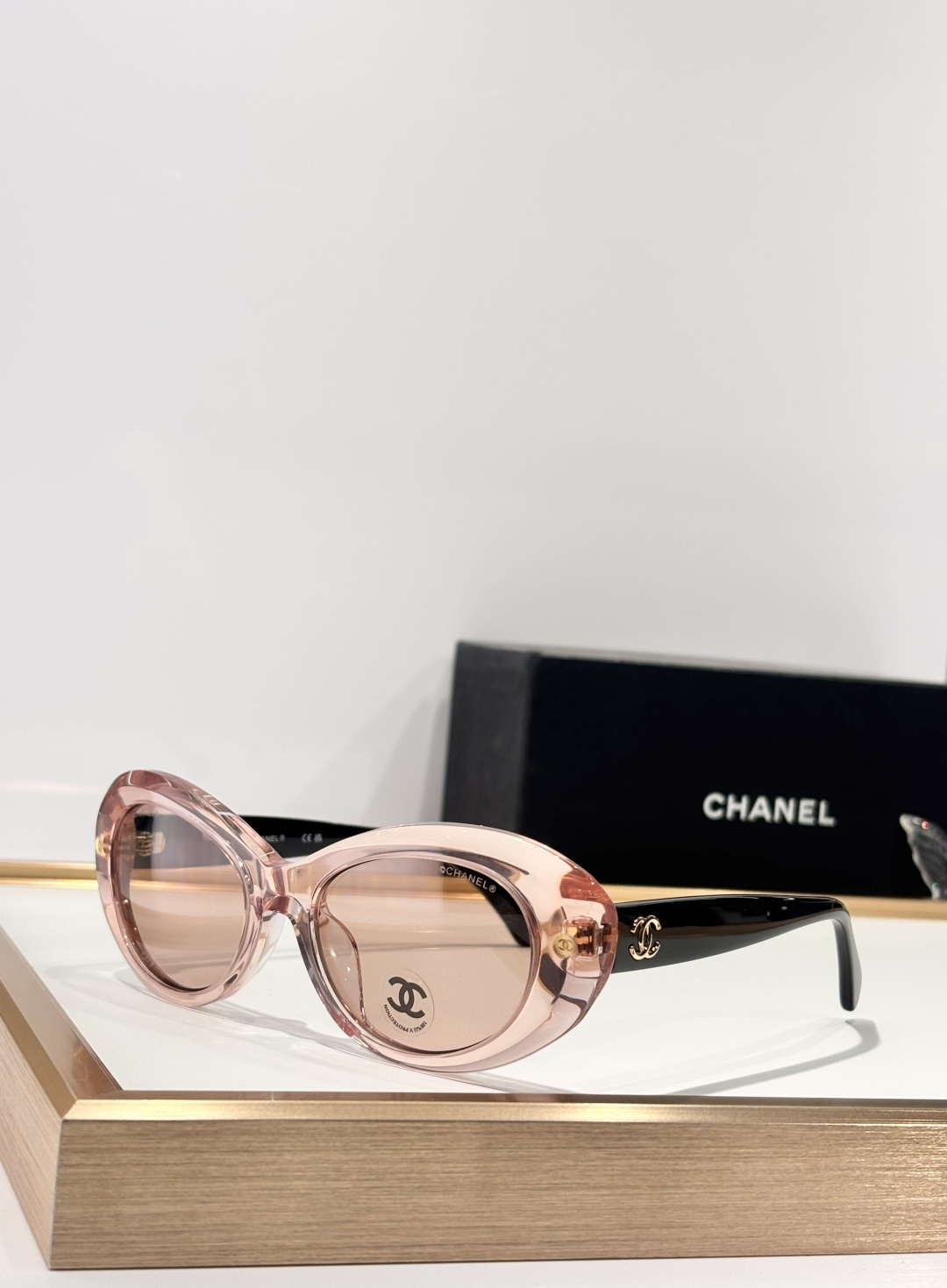 Chanel Luxury Oval Sunglasses - Elegant Gradient Lens Eyewear