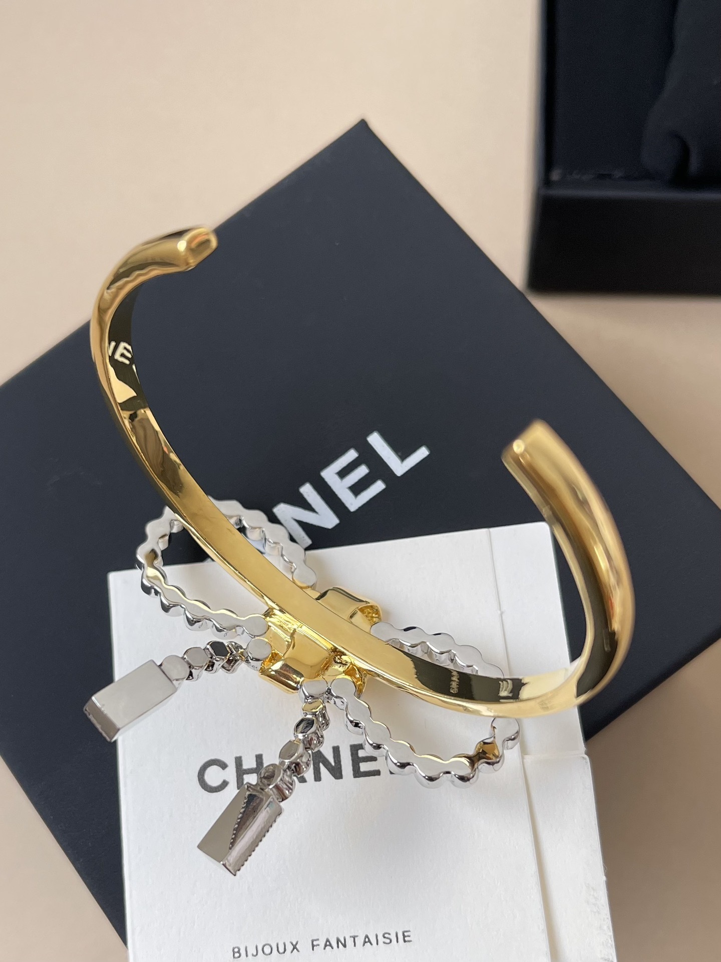 Chanel 2024/25 Métiers d'art Crystal Bow Bangle Gold Cuff