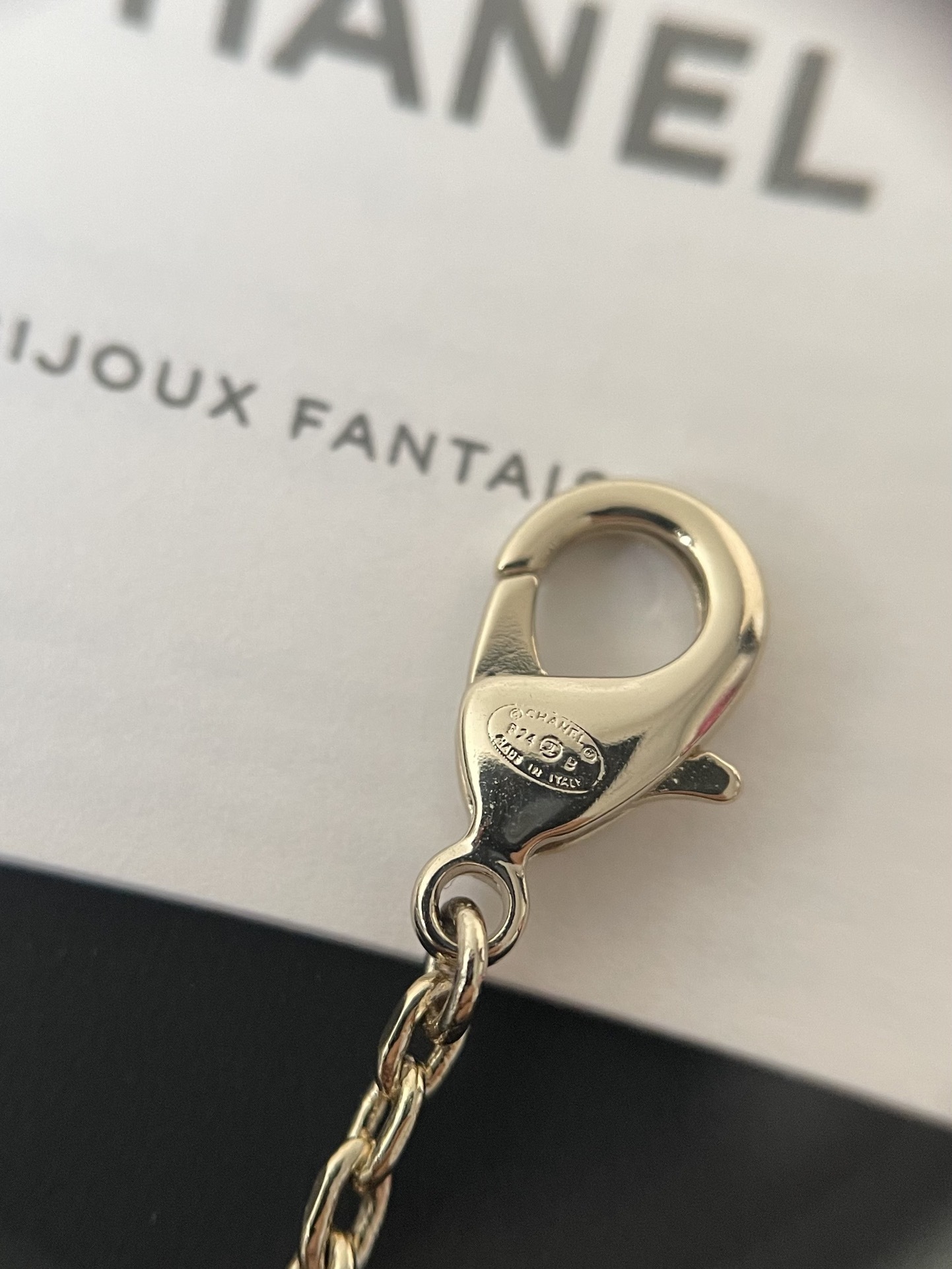 Elegant Crystal Bow & Pearl Long Necklace - Luxury Fashion Jewelry