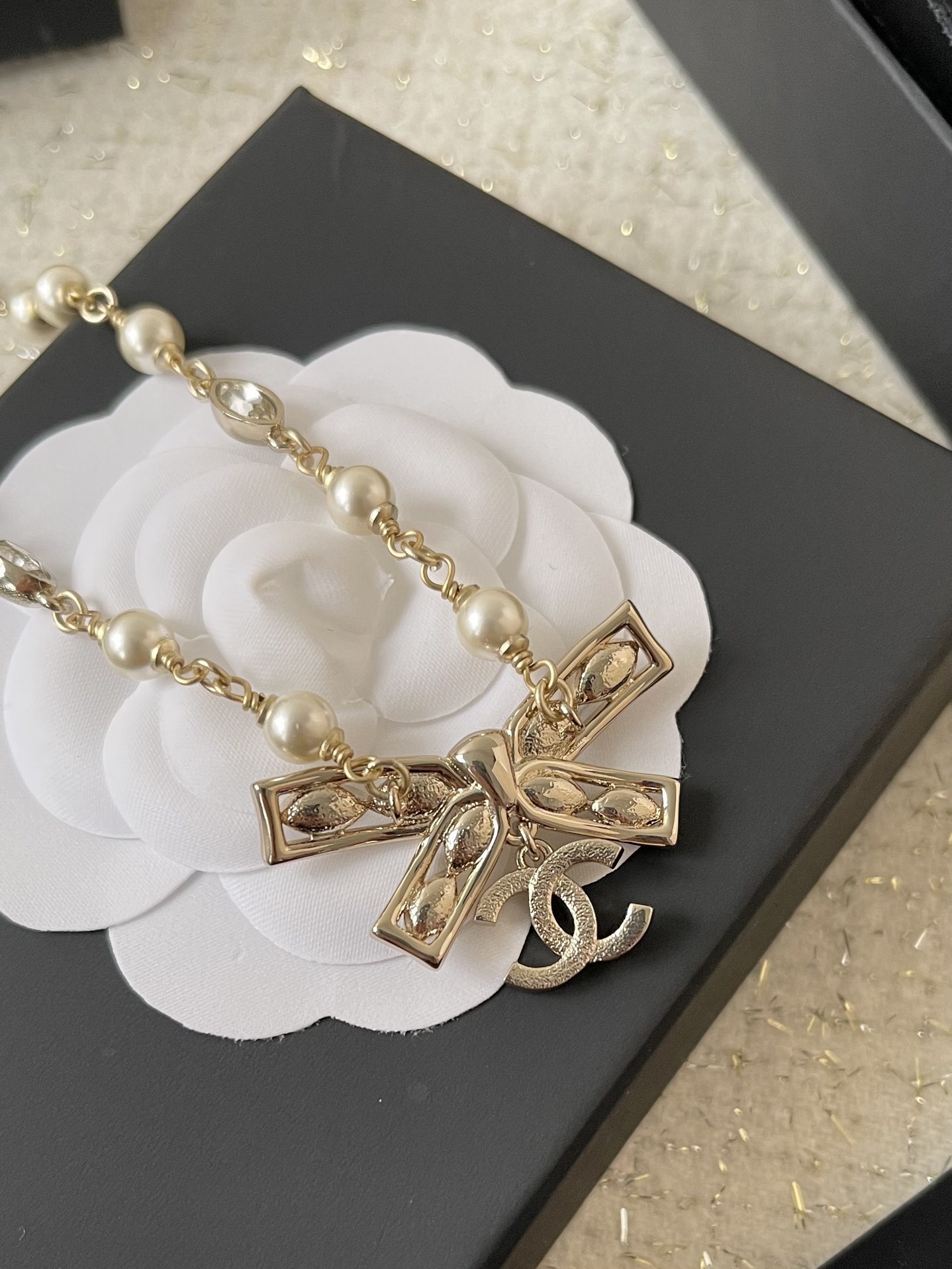 Chanel Crystal Bow Pearl Necklace - Elegant CC Logo Jewelry for Women