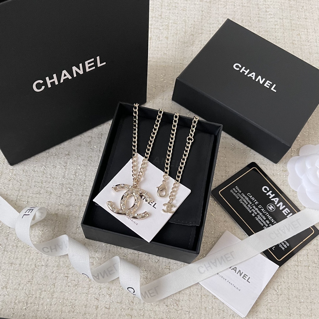 Luxury Chanel Crystal CC Logo Necklace & Earrings Jewelry Set