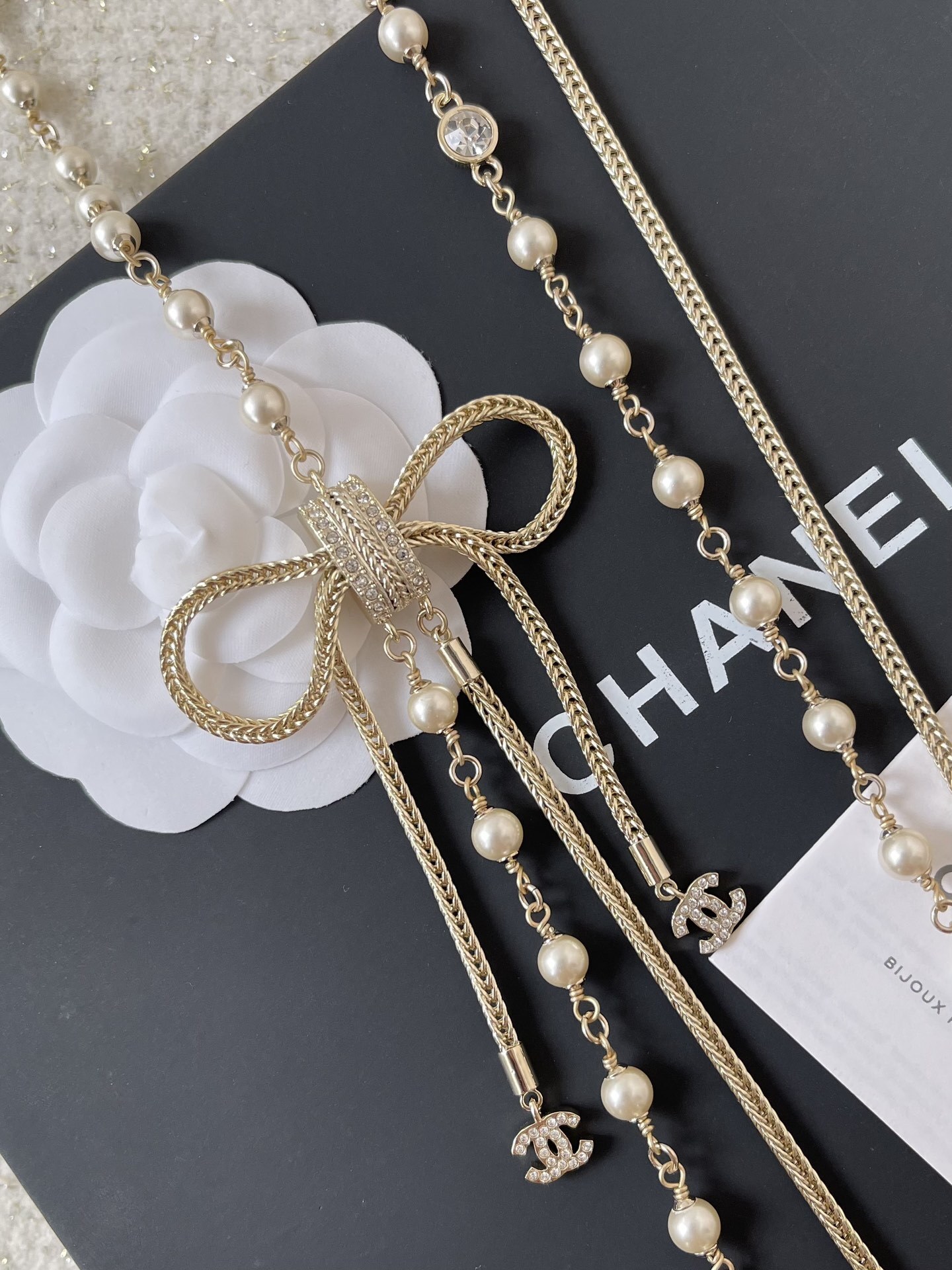 Elegant Long Pearl Bow Necklace Gold Chain Layering Jewelry