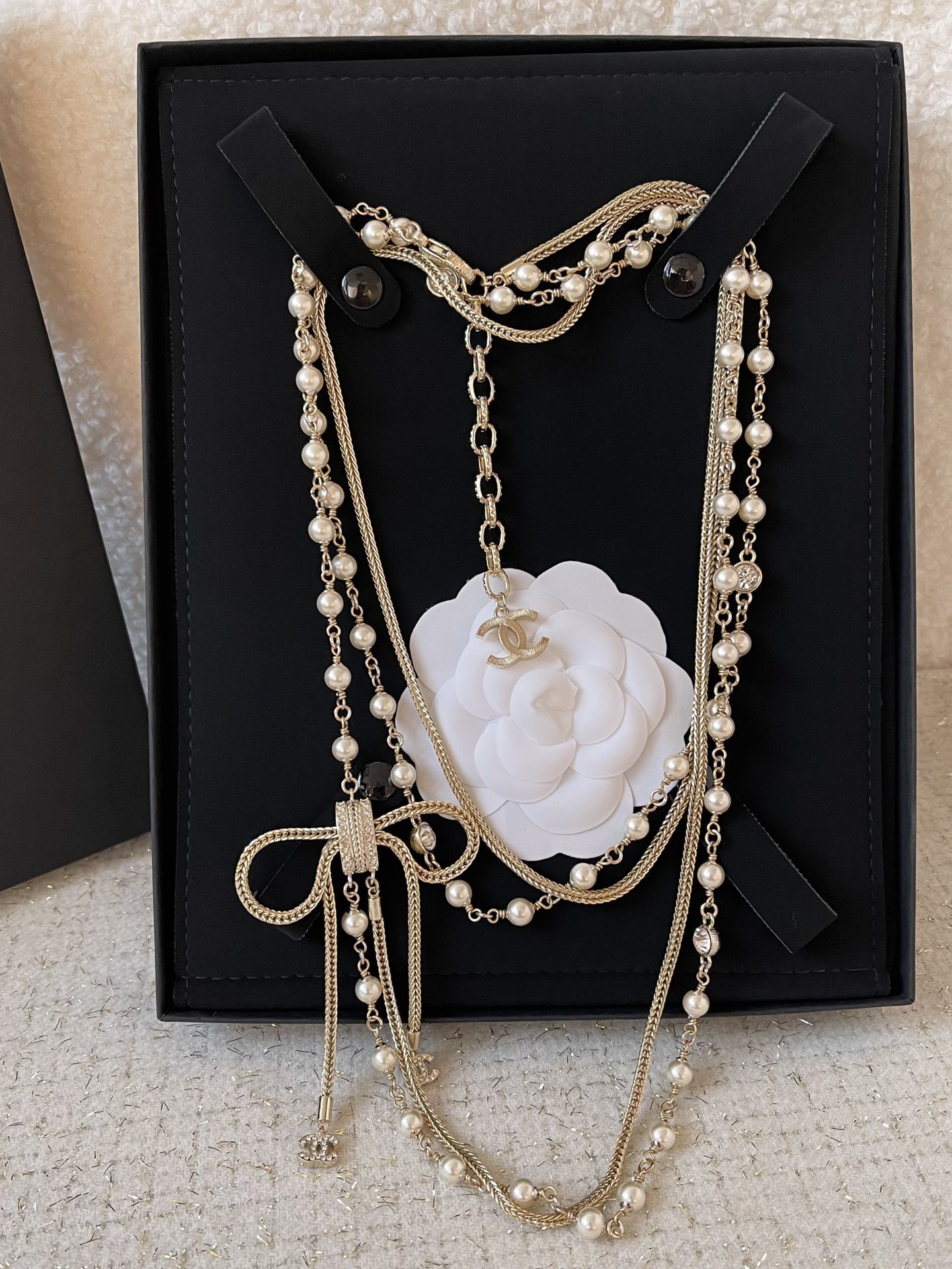 Elegant Long Pearl Bow Necklace Gold Chain Layering Jewelry