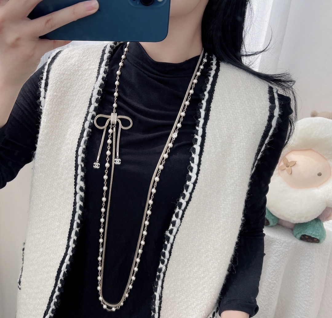 Elegant Long Pearl Bow Necklace Gold Chain Layering Jewelry