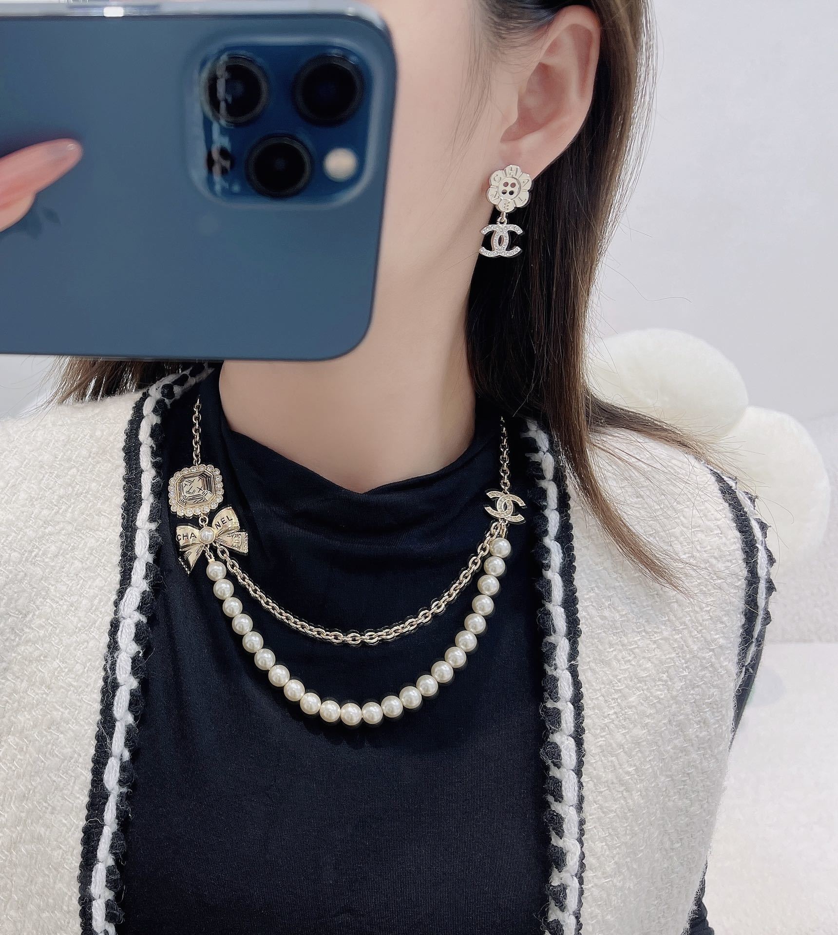 Luxury Chanel Gold Pearl Layered Necklace with Bow & CC Logo