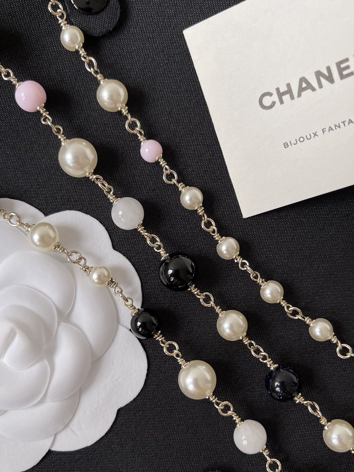 Chanel 2025/26 Long Pearl Necklace with CC Logo Accents