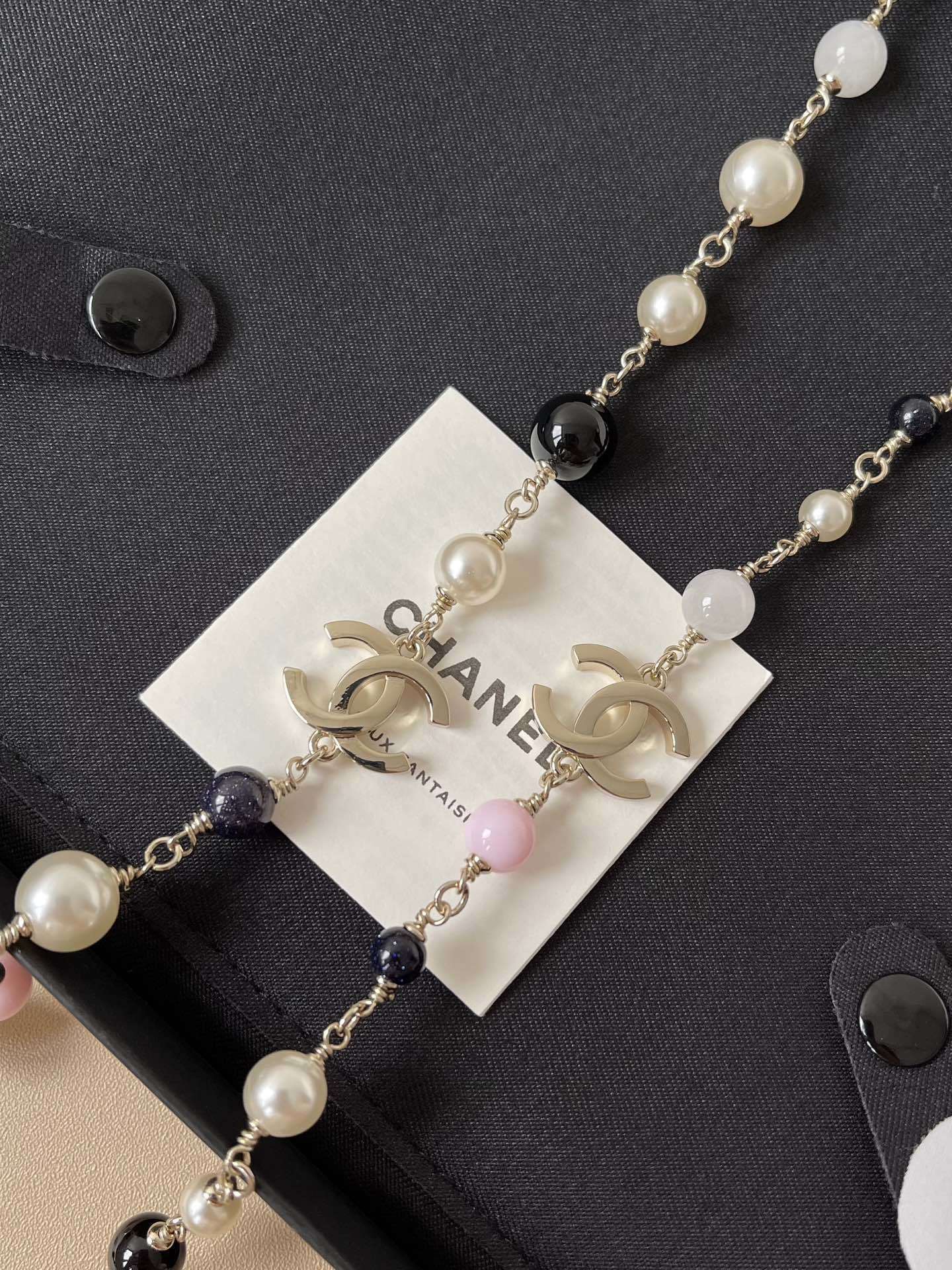 Chanel 2025/26 Long Pearl Necklace with CC Logo Accents