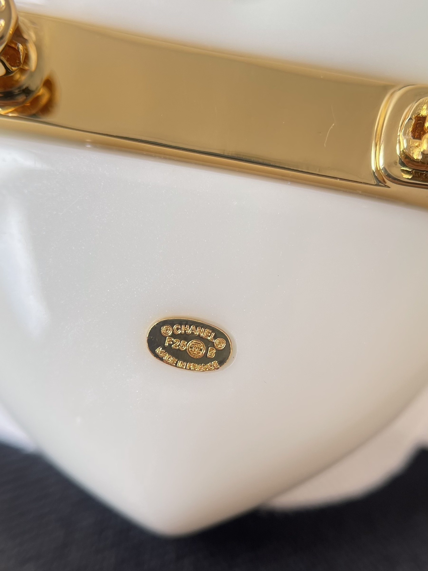 Chanel White Heart Brooch with Crystal CC Logo Luxury Pin