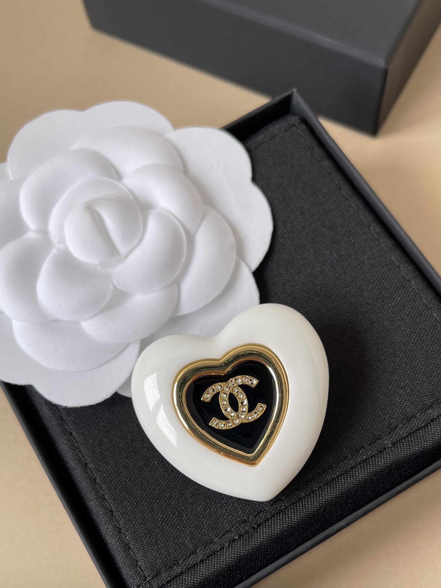 Chanel White Heart Brooch with Crystal CC Logo Luxury Pin