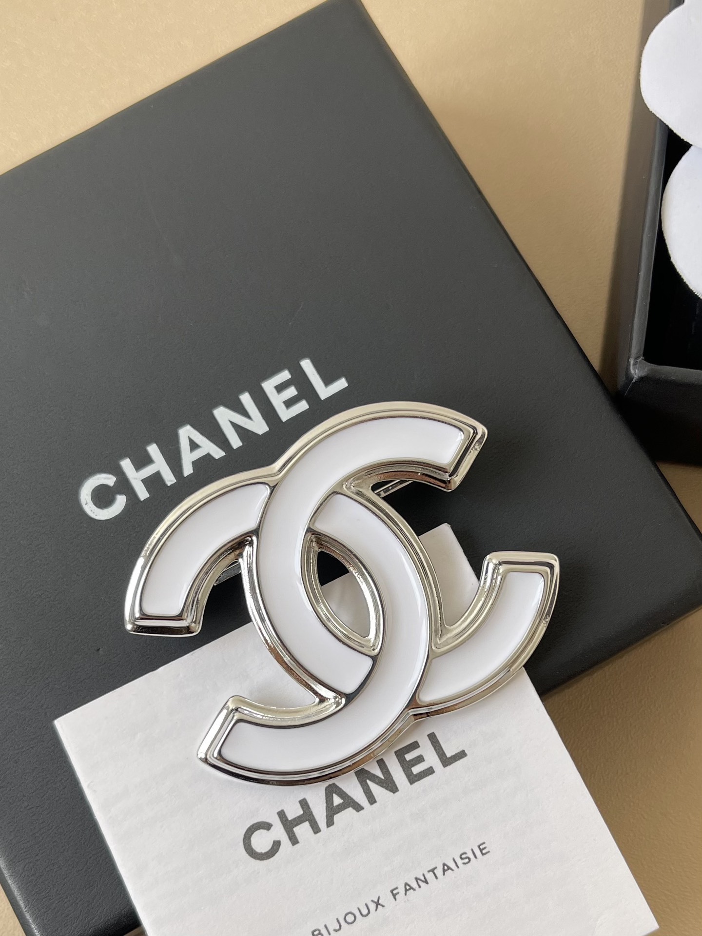 Elegant Chanel CC Logo Brooch Silver White Enamel Luxury Jewelry