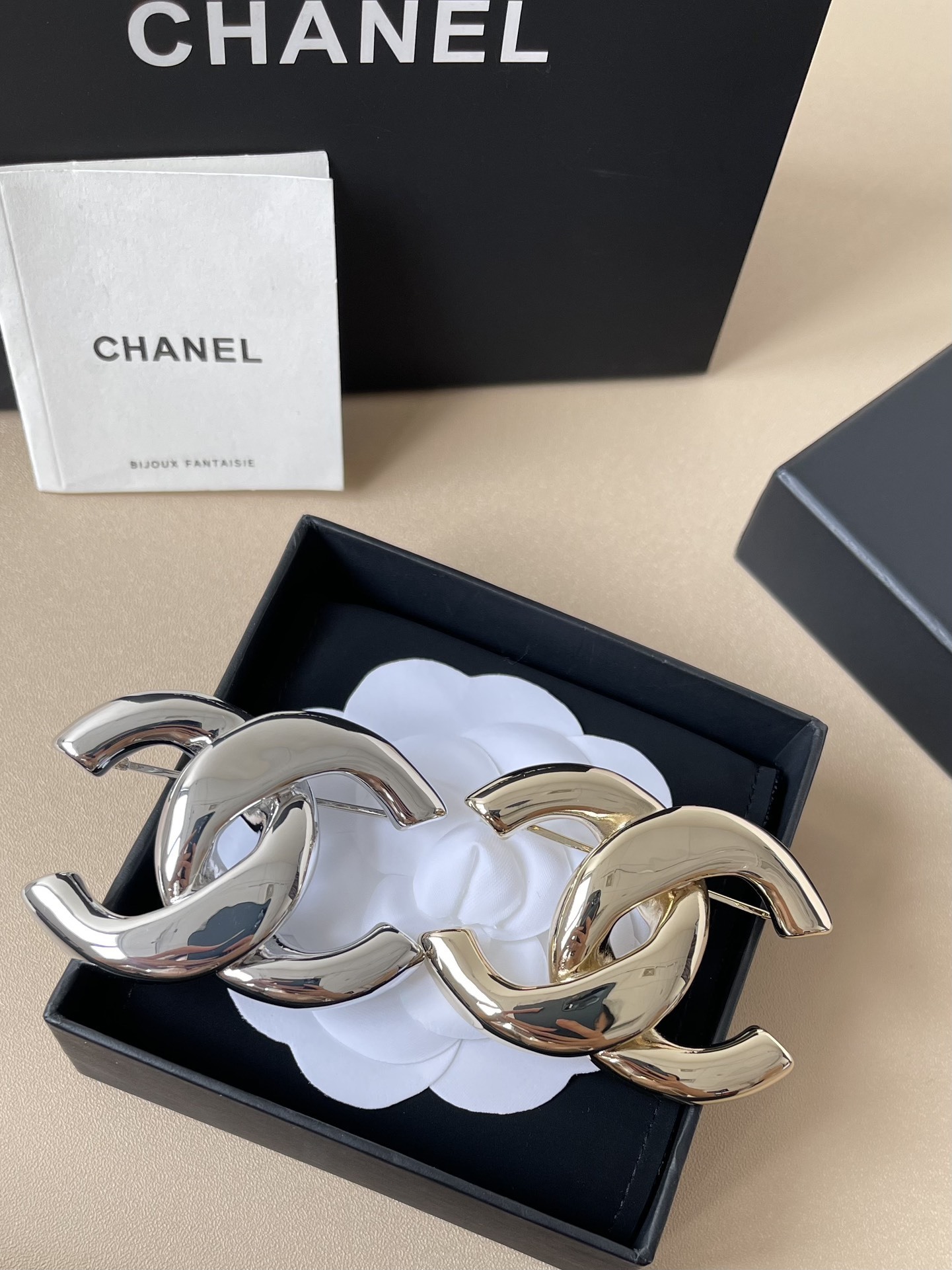 Luxury Chanel CC Brooch – Elegant Silver & Gold Designer Pin