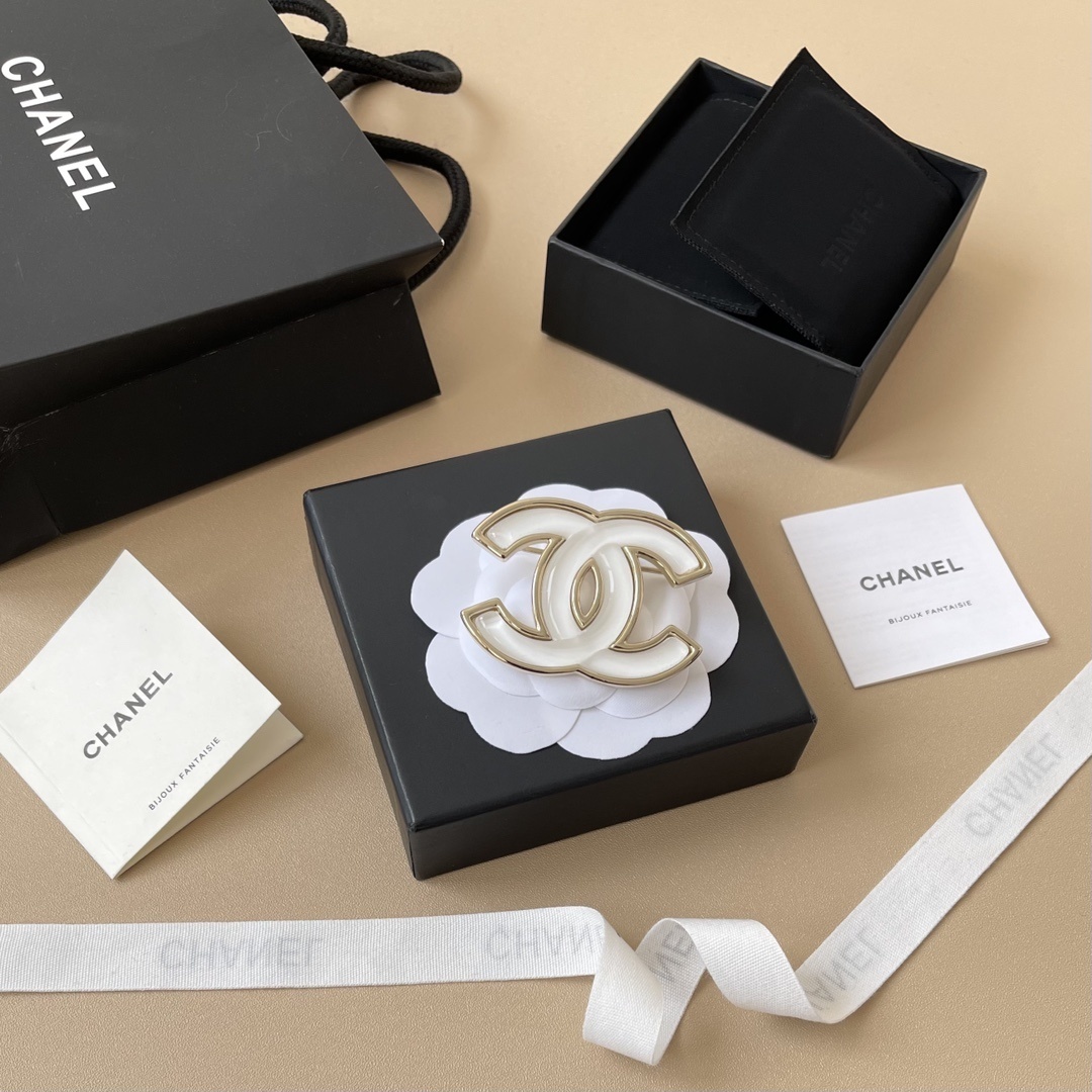 Chanel Classic CC Logo Brooch White Enamel & Gold-Tone Metal Pin