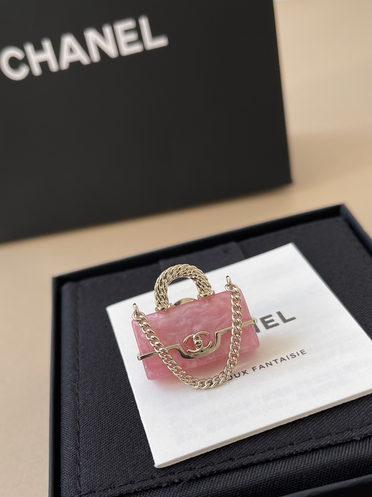 Luxury Pink Marble Mini Bag Brooch - Elegant Chanel Style Jewelry