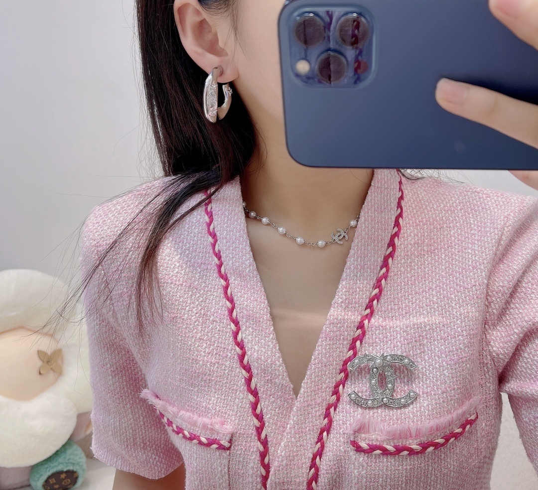 Elegant Silver CC Brooch with Pearl & Crystal Star Accents