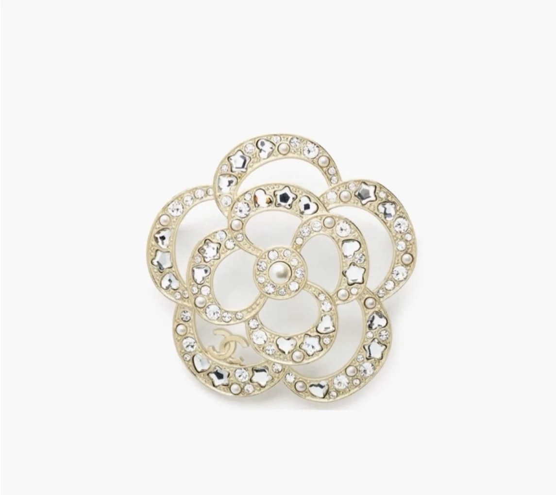 Elegant Camellia Flower Crystal Brooch Pin with Pearl & CC Logo