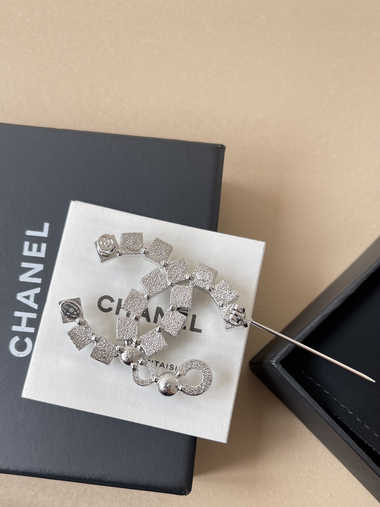 Elegant Pearl & Crystal CC Logo Brooch Pin - Silver Finish