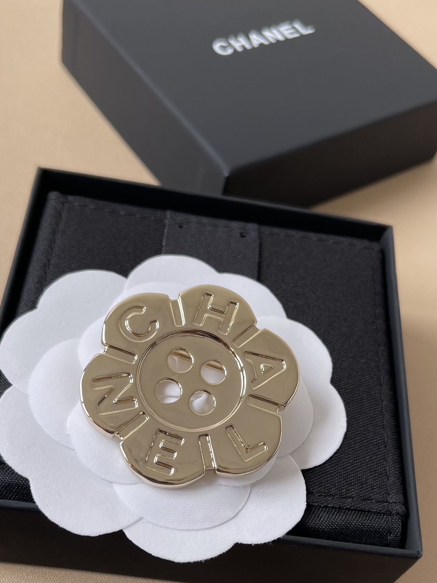 Luxury Camellia Flower Button Brooch in Gold Metal with Crystals