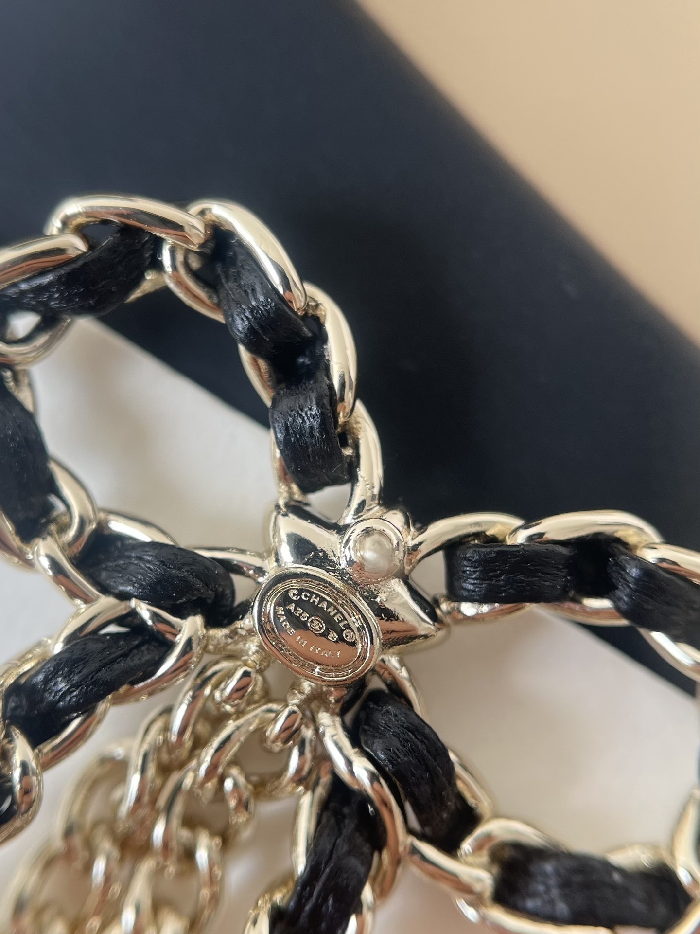 Chanel 2025/26 Bow Pendant Earrings - Gold, Calfskin & Crystal