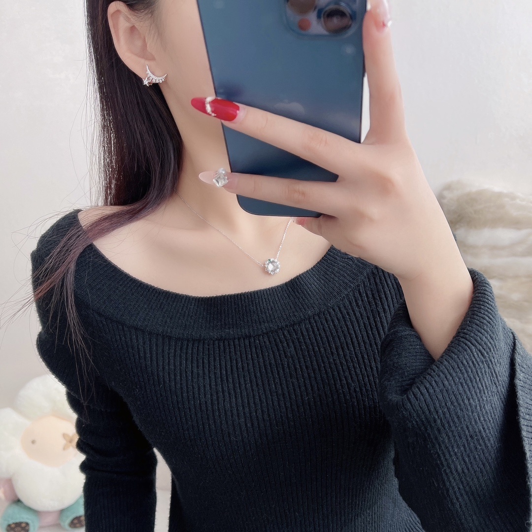 Celestial Moon and Star Silver Earrings - Sparkling CZ Studs