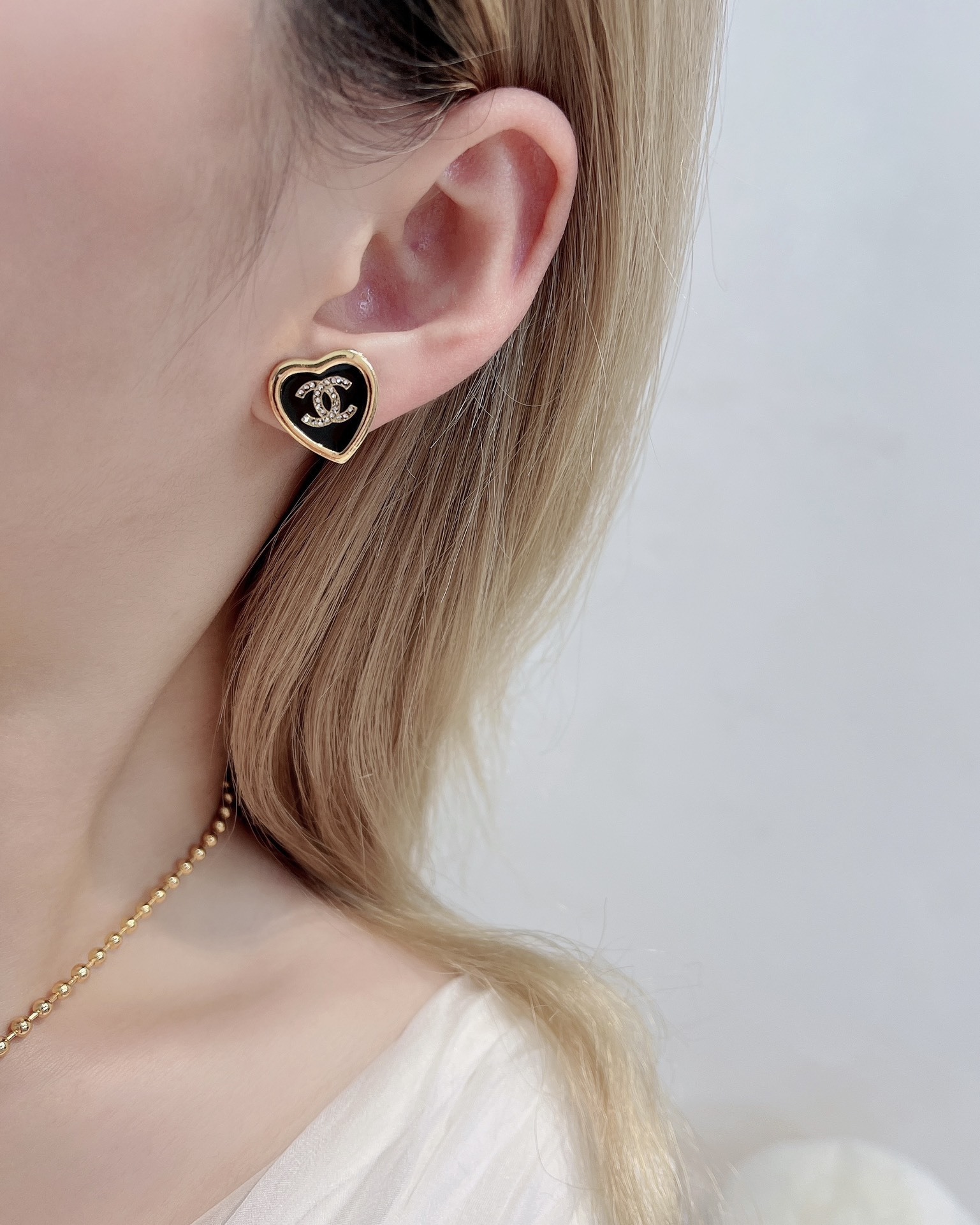 Luxury Heart-Shaped Enamel Earrings with Gold CC Logo Studs