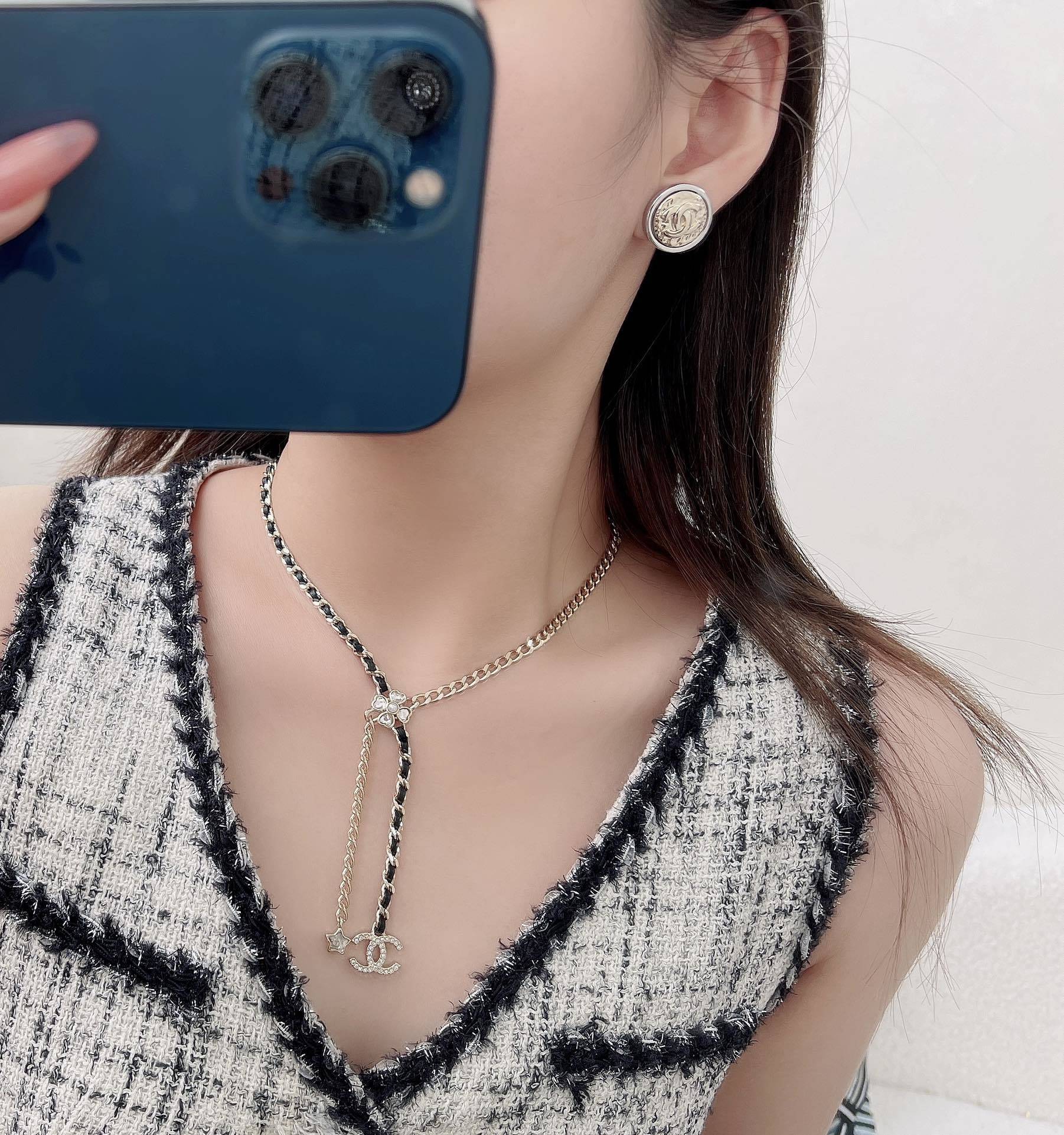 Luxury CC Logo Round Button Stud Earrings - Elegant Vintage Design