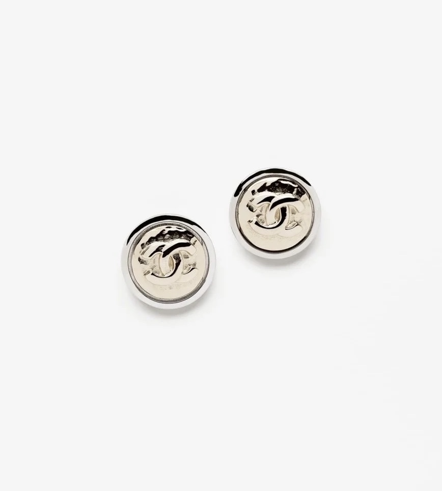 Luxury CC Logo Round Button Stud Earrings – Elegant Vintage Design