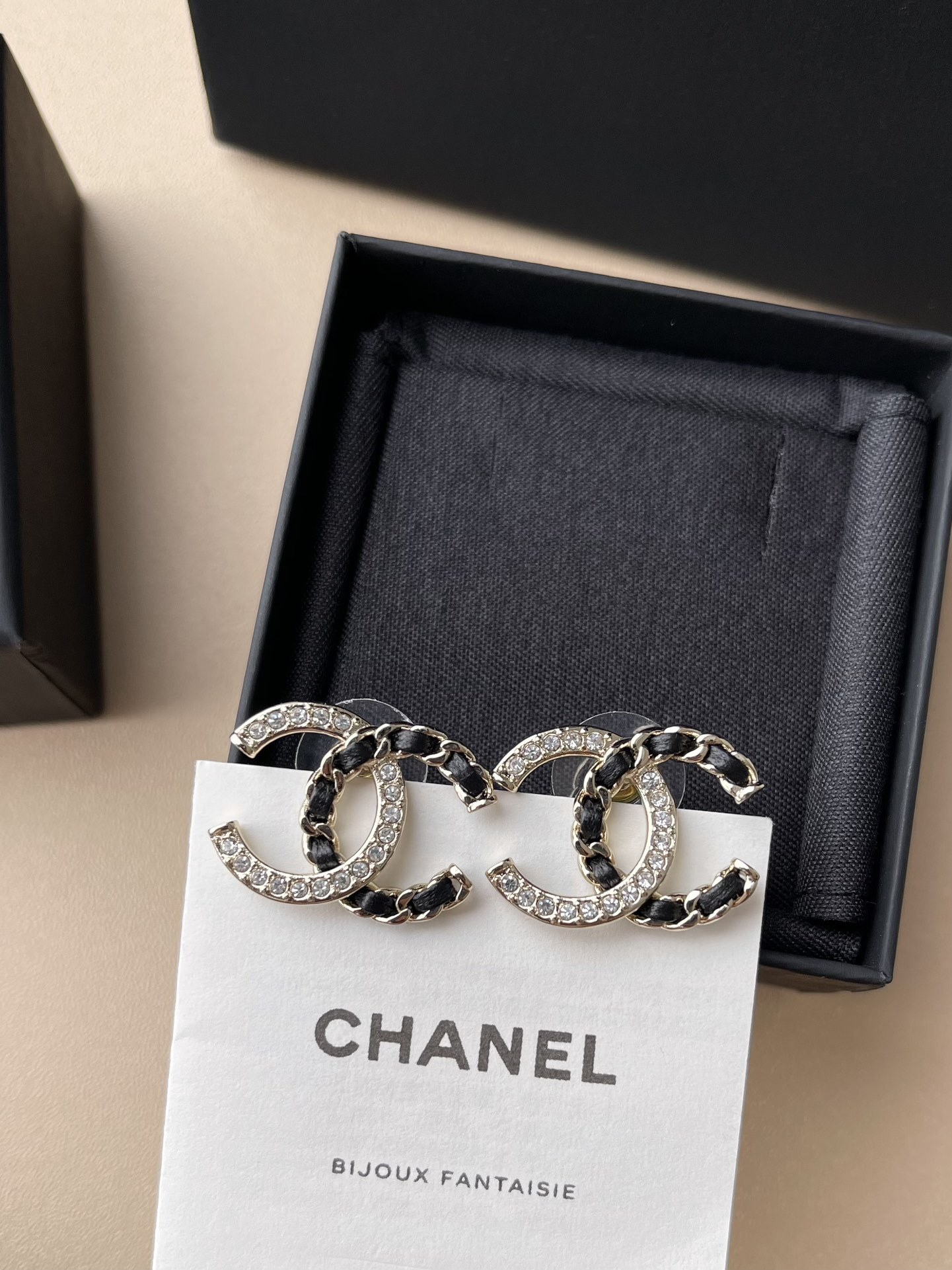 Elegant Crystal & Leather Intertwined Double C Stud Earrings