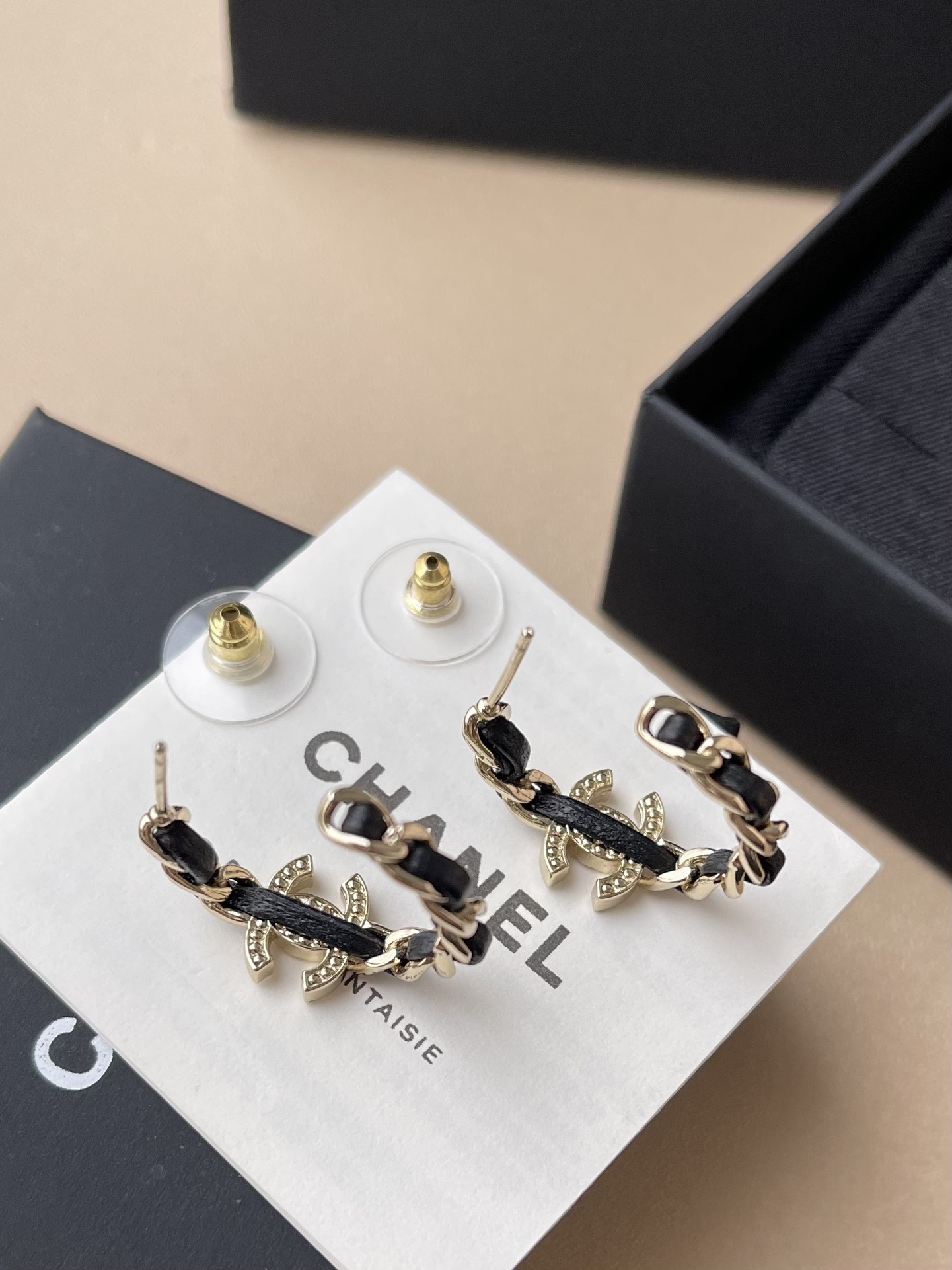 Luxury Leather Chain Hoop Earrings with Crystals - Gold & Black