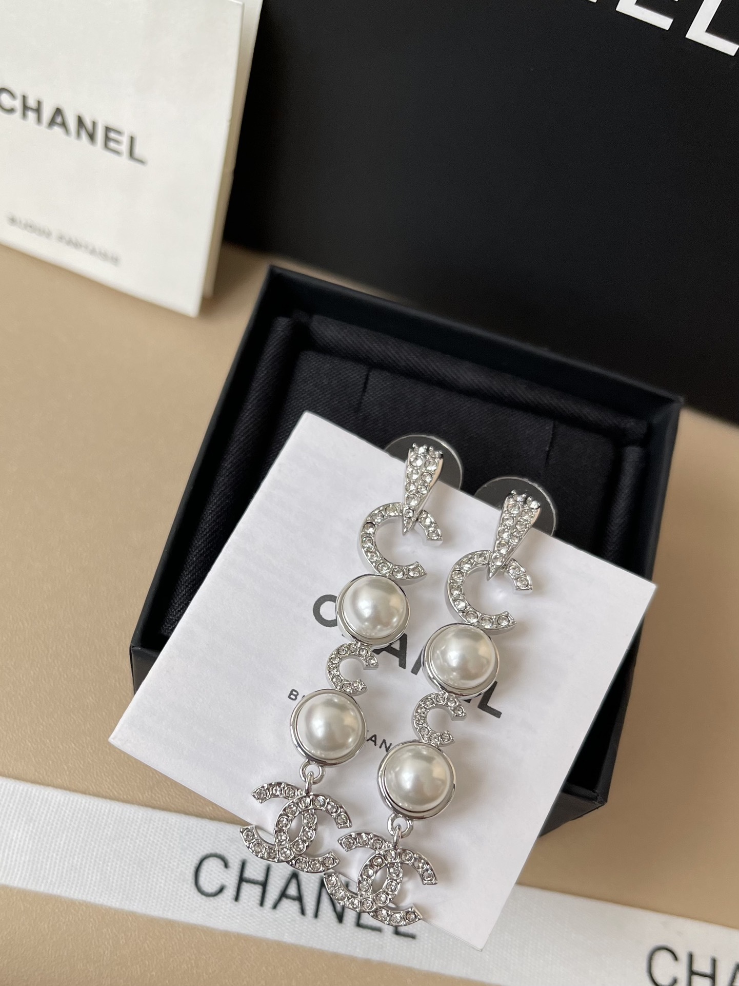 Chanel CC Pearl Long Drop Earrings Silver Crystal Luxury Jewelry