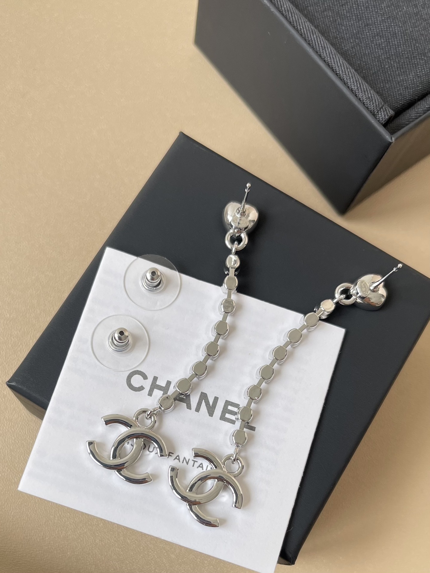 Luxury CC Crystal Drop Earrings & Pearl Choker Necklace Jewelry Set