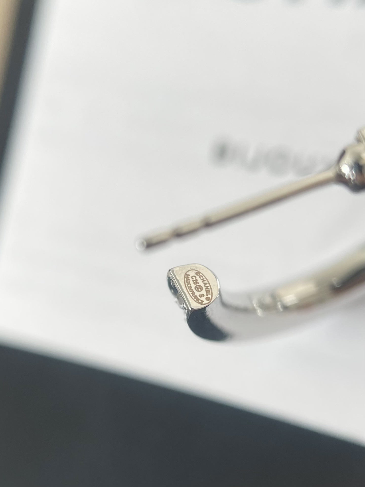 Elegant Silver CC Logo Crystal Stud Earrings - Luxury Jewelry