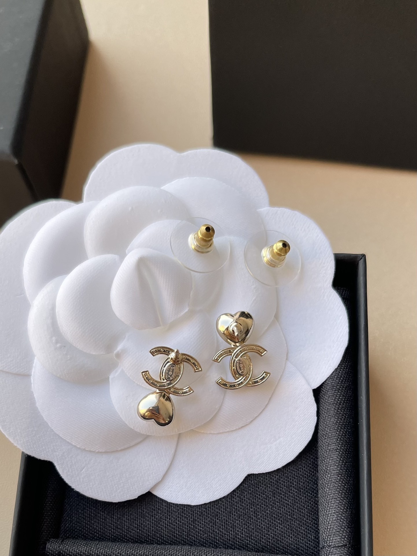 Luxury Chanel CC Heart Drop Earrings with Sparkling Crystals