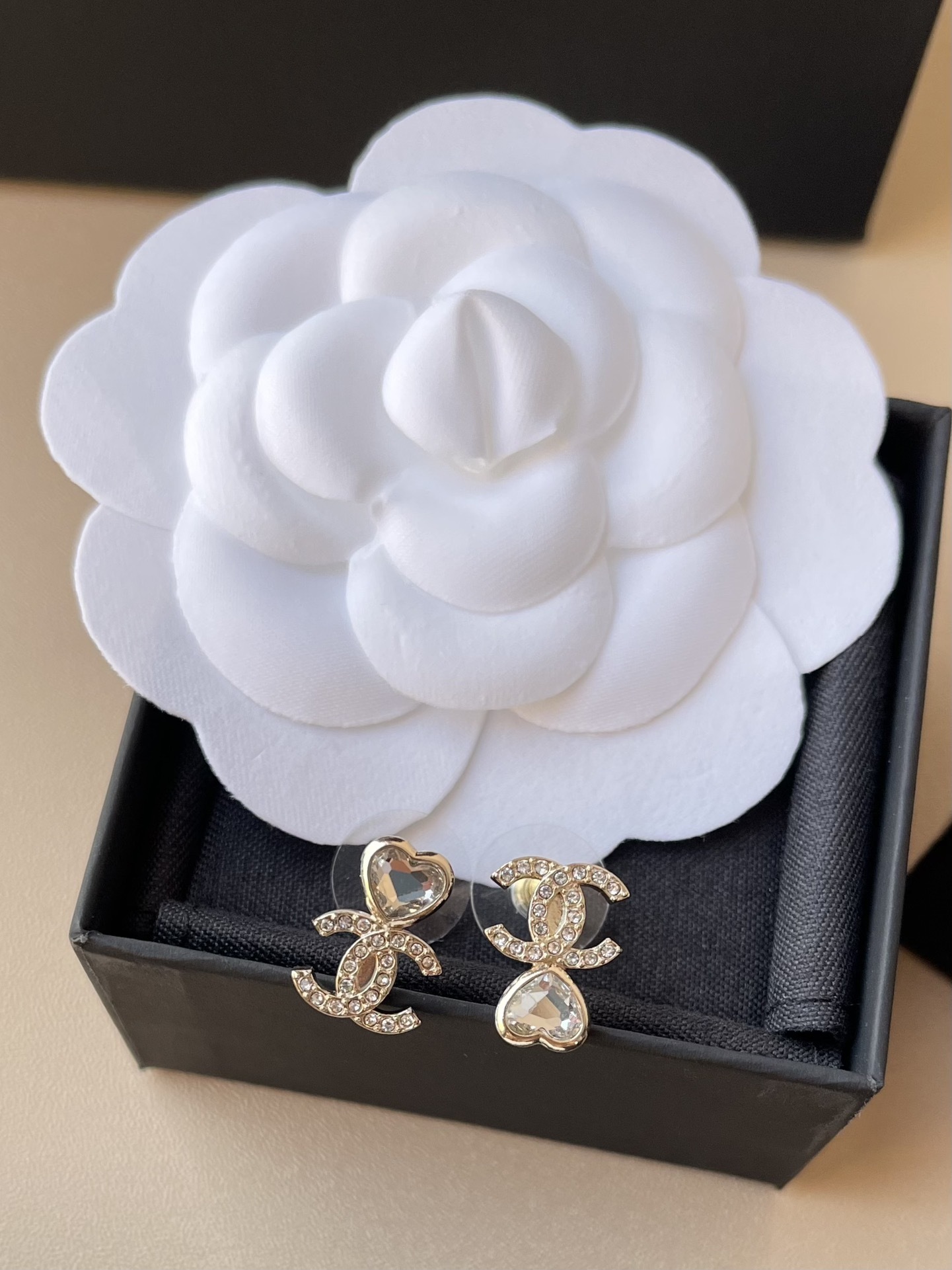 Luxury Chanel CC Heart Drop Earrings with Sparkling Crystals