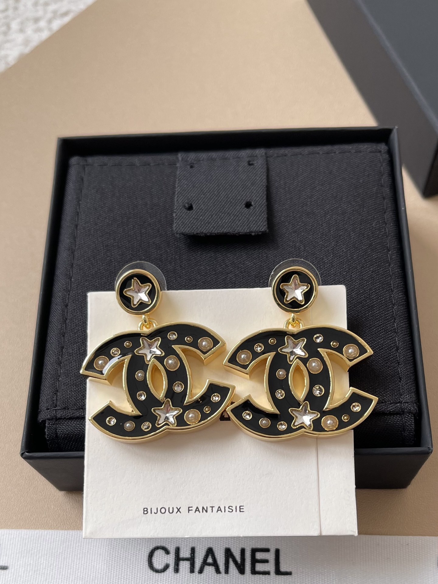 Luxury CC Logo Drop Earrings with Pearls and Stars - Black & Gold