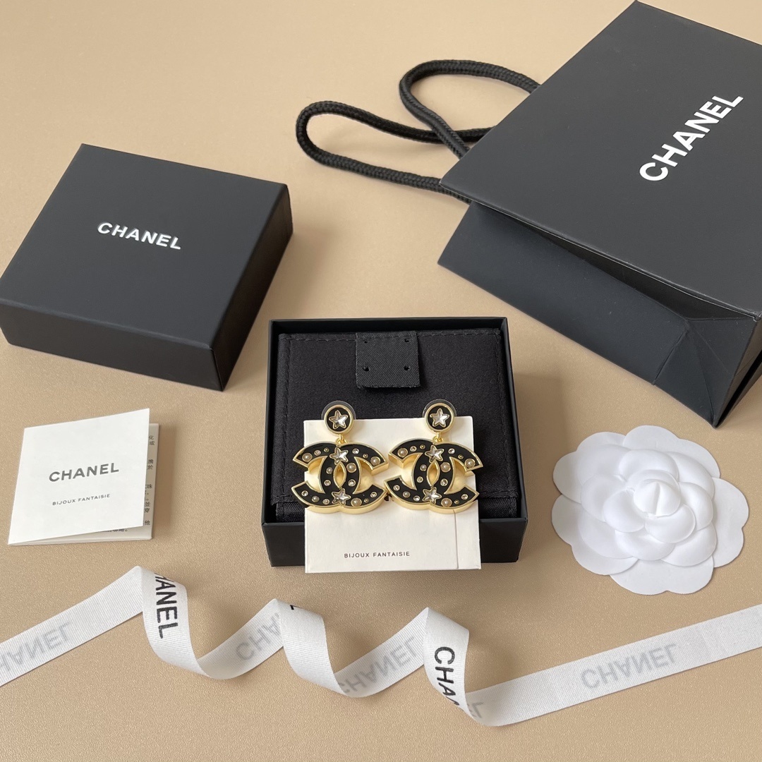 Luxury CC Logo Drop Earrings with Pearls and Stars - Black & Gold