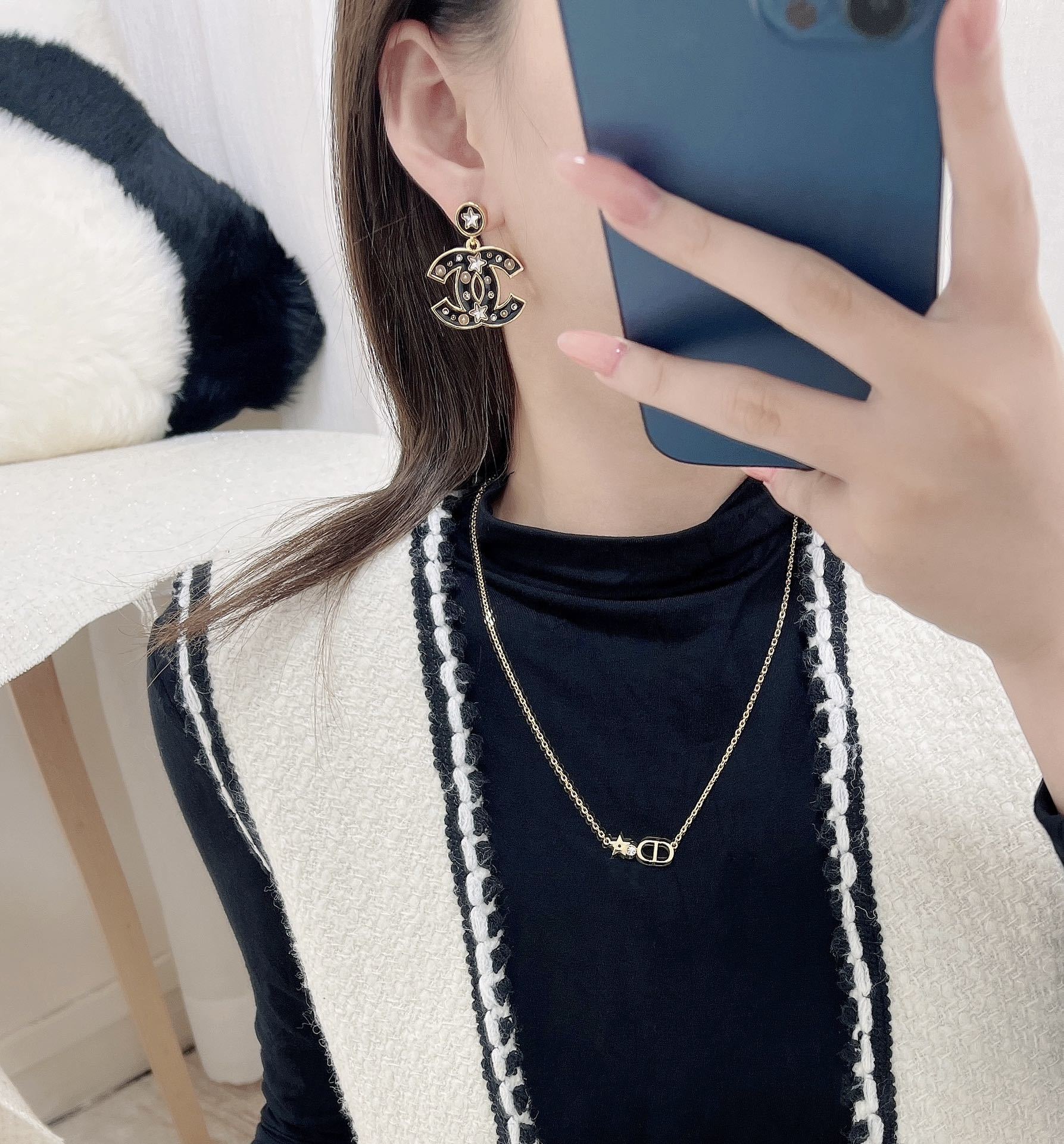 Luxury CC Logo Drop Earrings with Pearls and Stars - Black & Gold