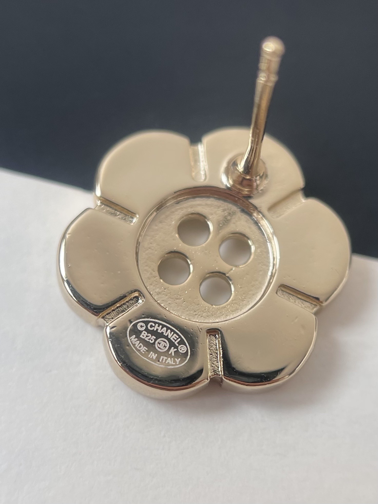 Chanel Gold Flower Button Stud Earrings - Luxury Vintage Style