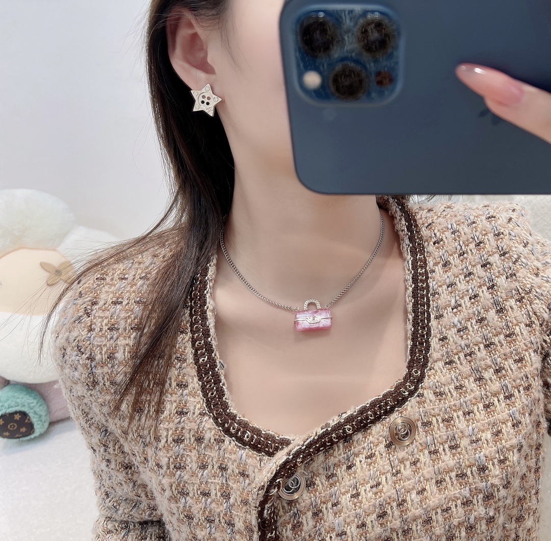 Elegant Gold Star Button Stud Earrings - Vintage Chic Jewelry