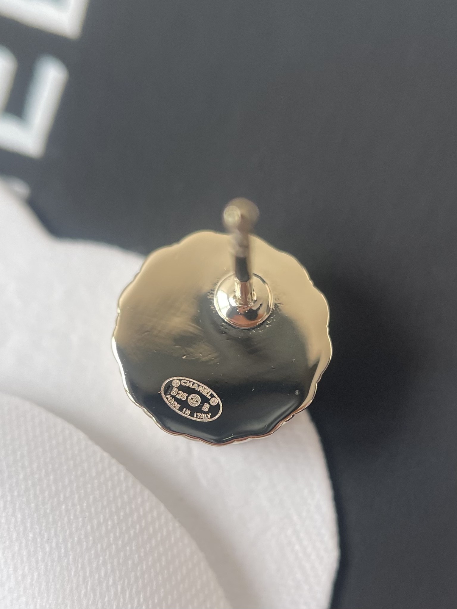 Elegant CC Logo Stud Earrings & Pink Marble Bag Pendant Necklace Set