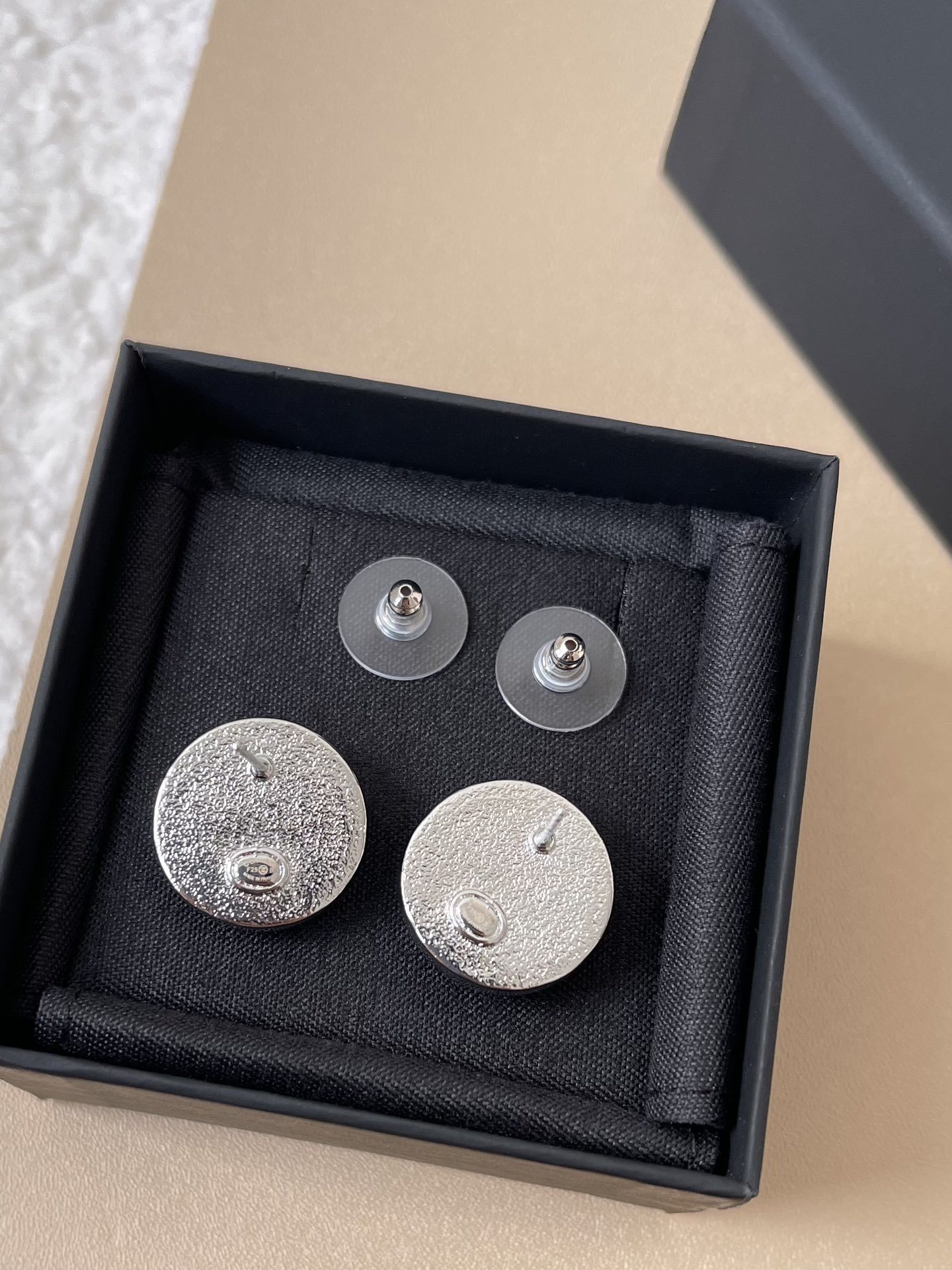 Elegant Pearl CC Logo Stud Earrings with Crystal Halo - Luxury Gift