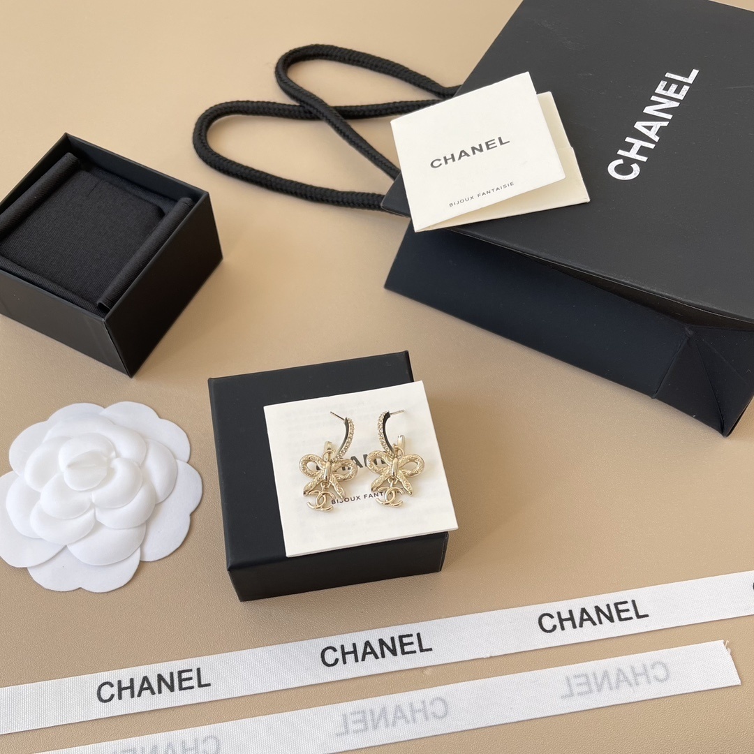 Luxury Gold Bow & CC Logo Earrings - Elegant Crystal Dangle Studs