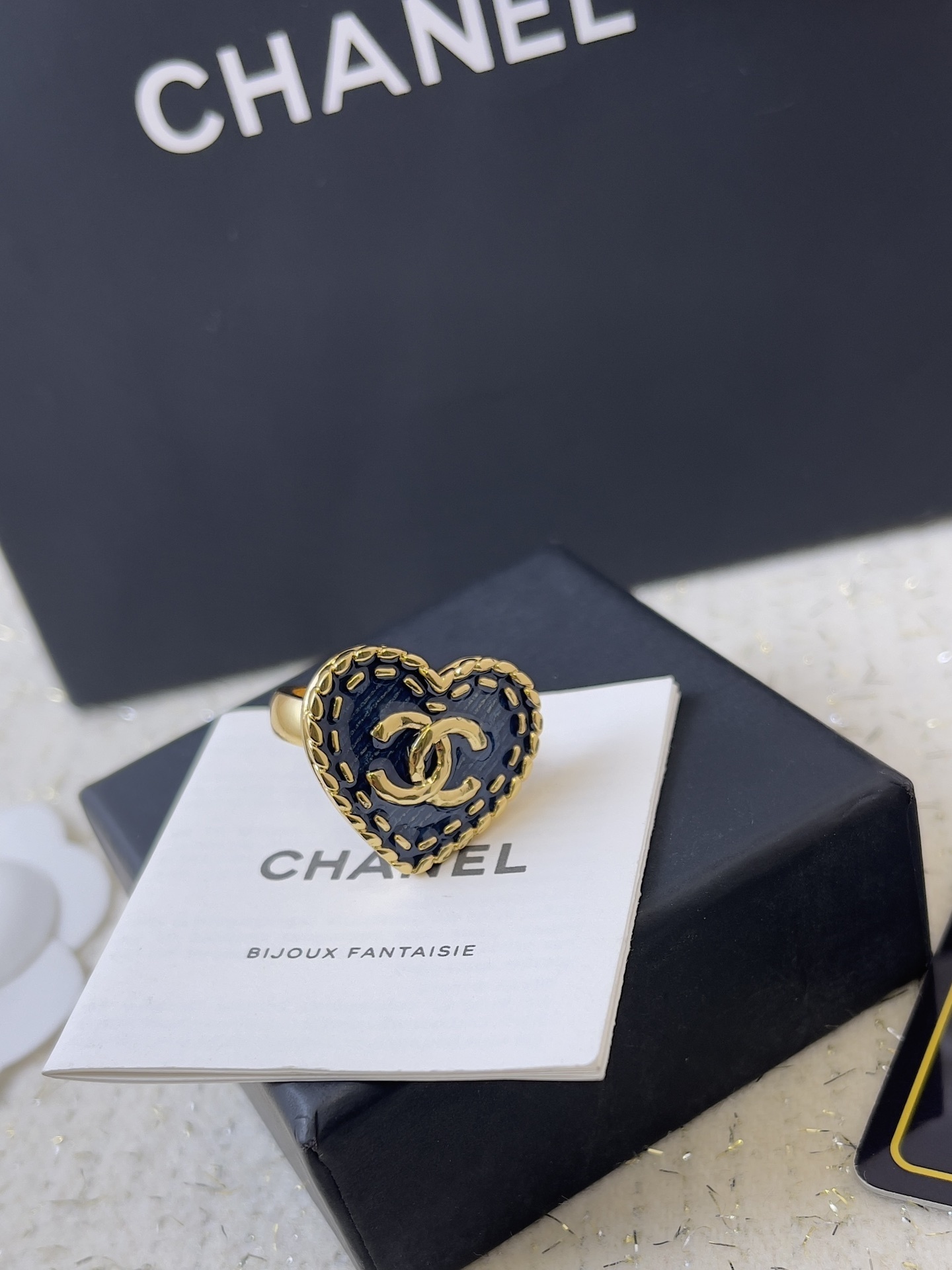 Luxury Chanel Heart CC Logo Ring & Vintage Brooch Collection