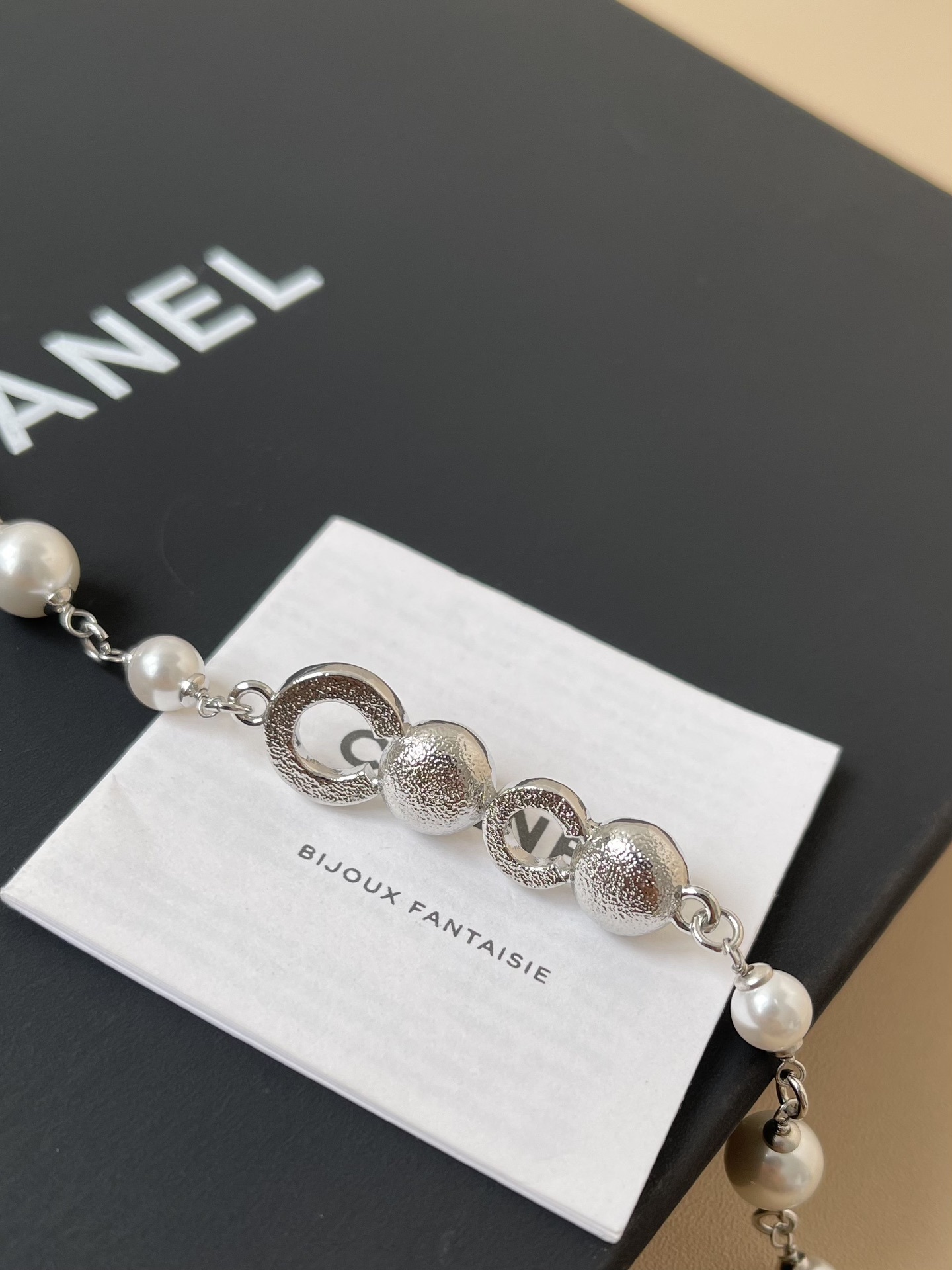 Chanel Luxury Pearl & Rhinestone Chain Belt - 2025 S/S Collection