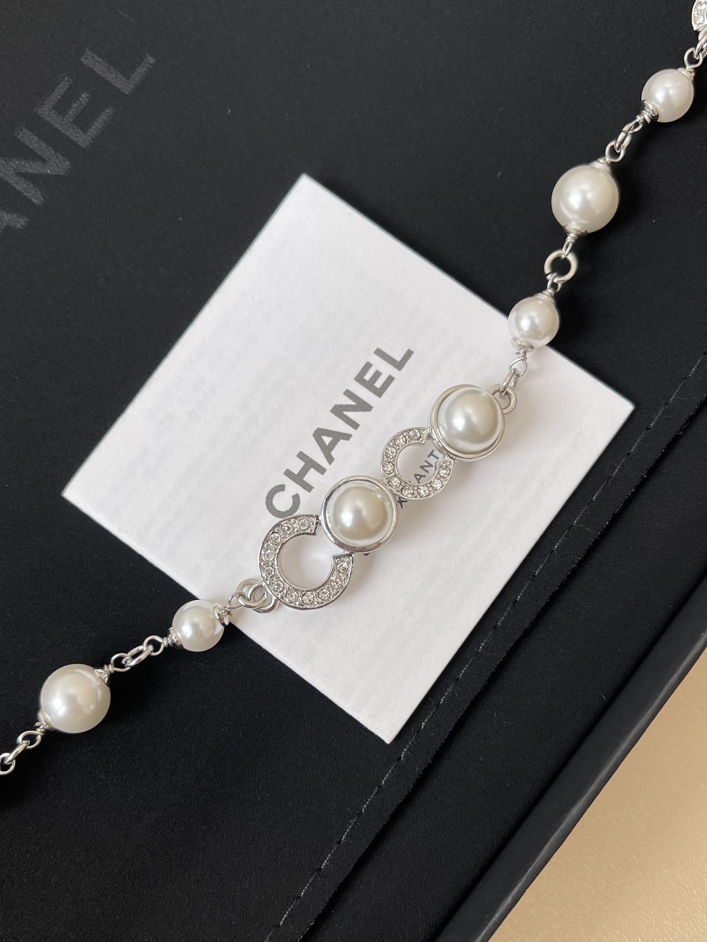 Chanel Luxury Pearl & Rhinestone Chain Belt - 2025 S/S Collection