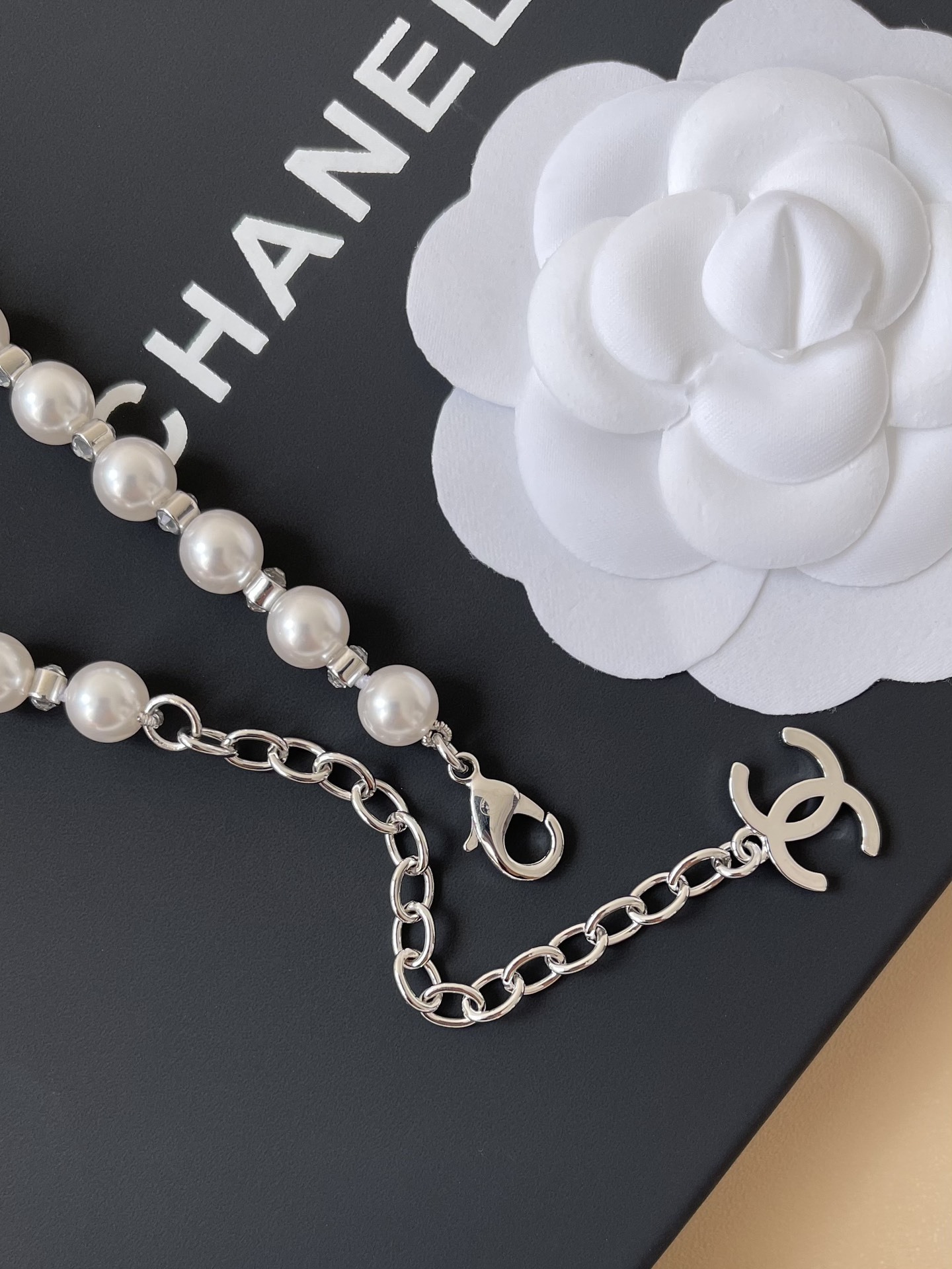 Chanel Elegant Pearl & Crystal Waist Chain Belt with CC Logo